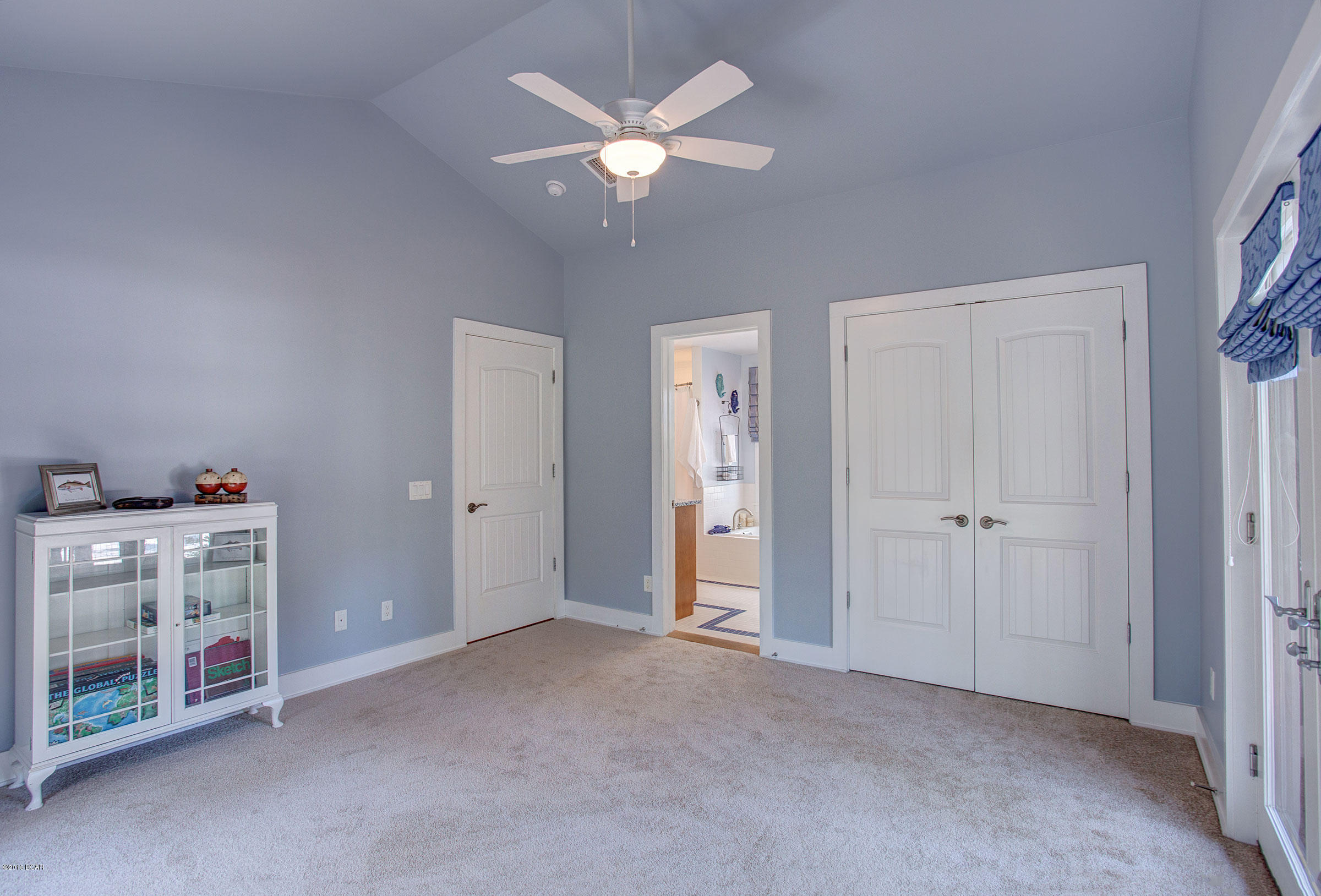 Rivercamps On Crooked Creek - Residential