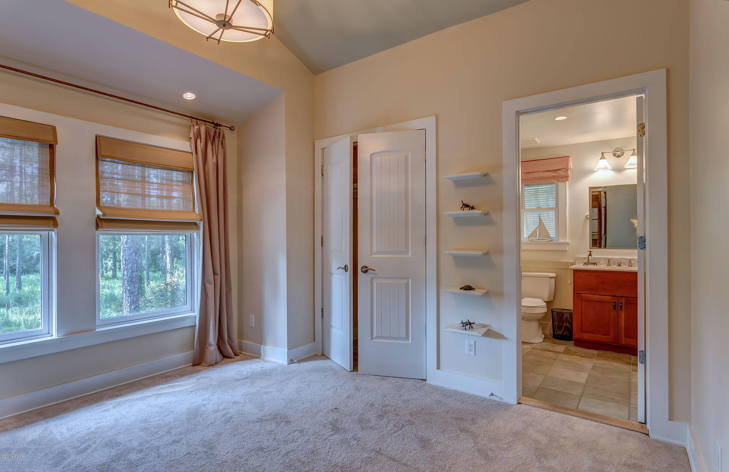 Rivercamps On Crooked Creek - Residential