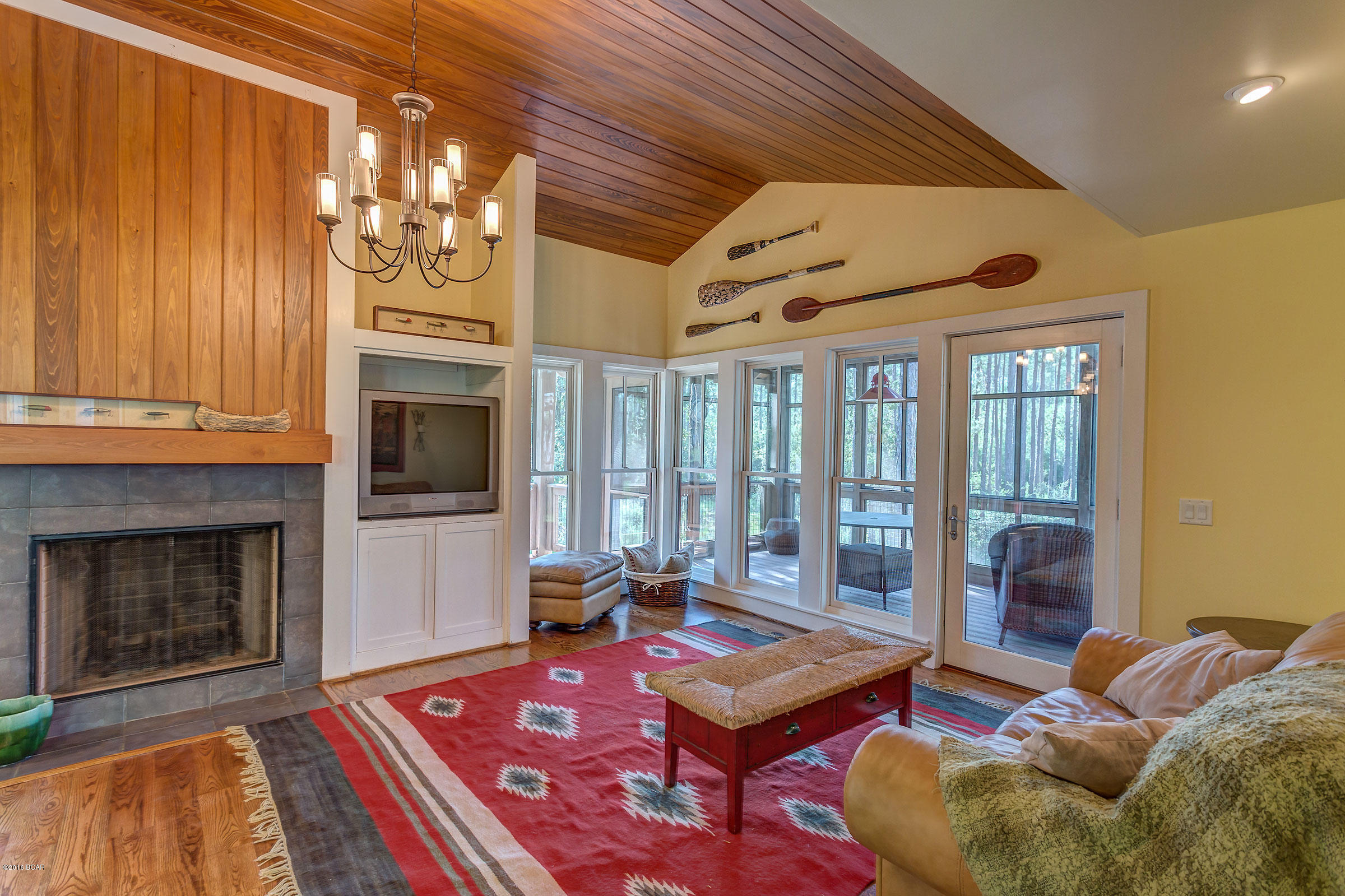 Rivercamps On Crooked Creek - Residential