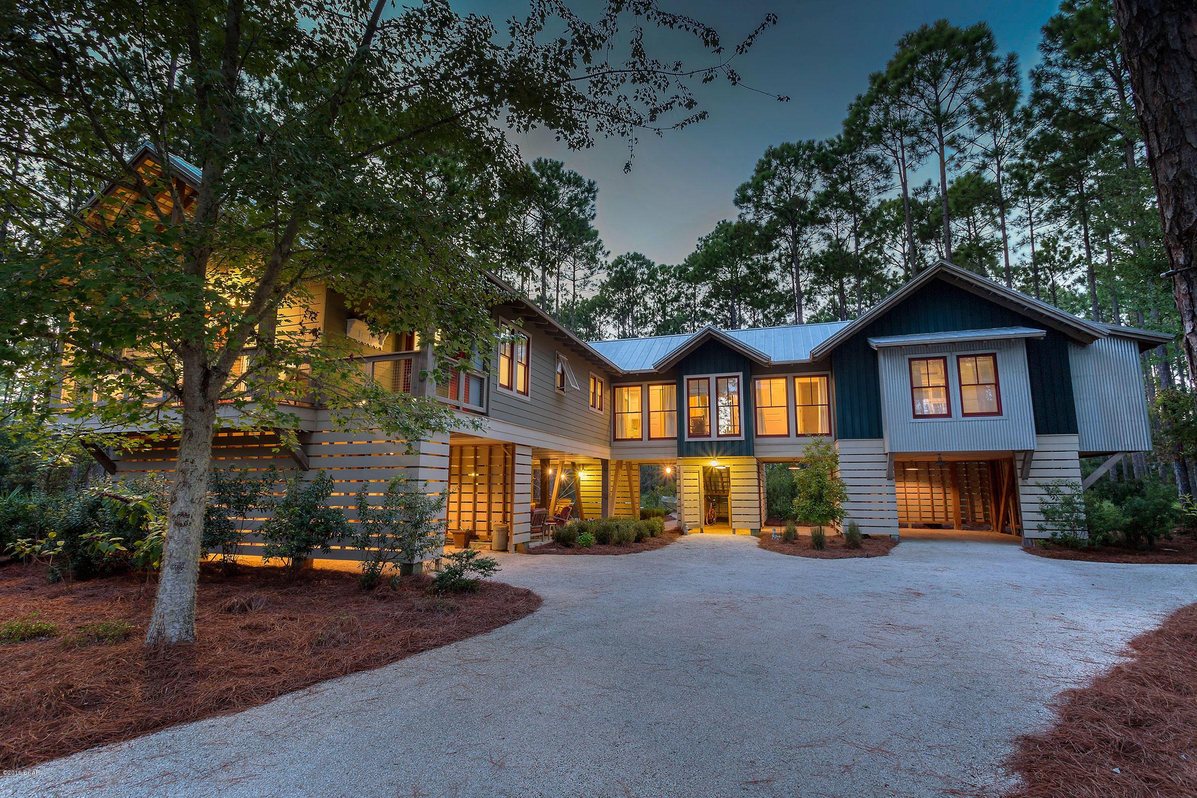 Rivercamps On Crooked Creek - Residential