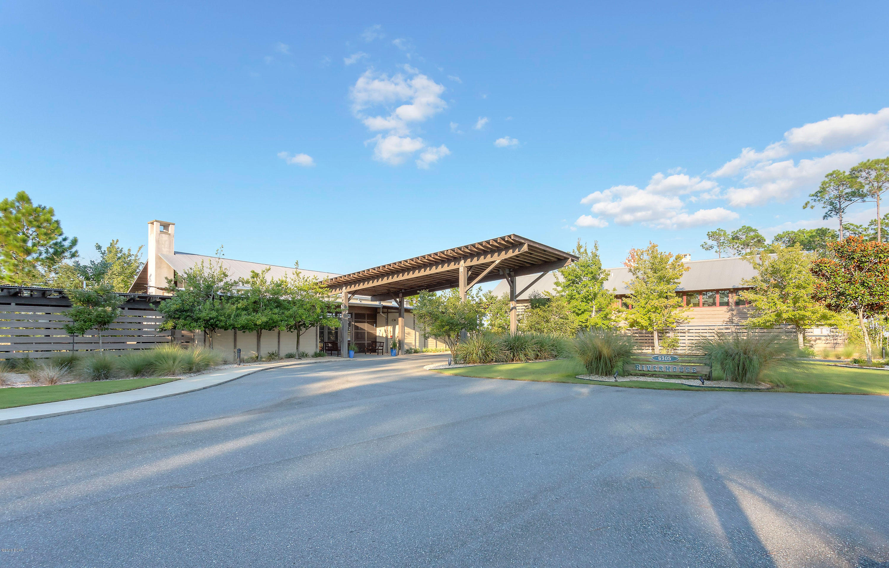 Rivercamps On Crooked Creek - Residential