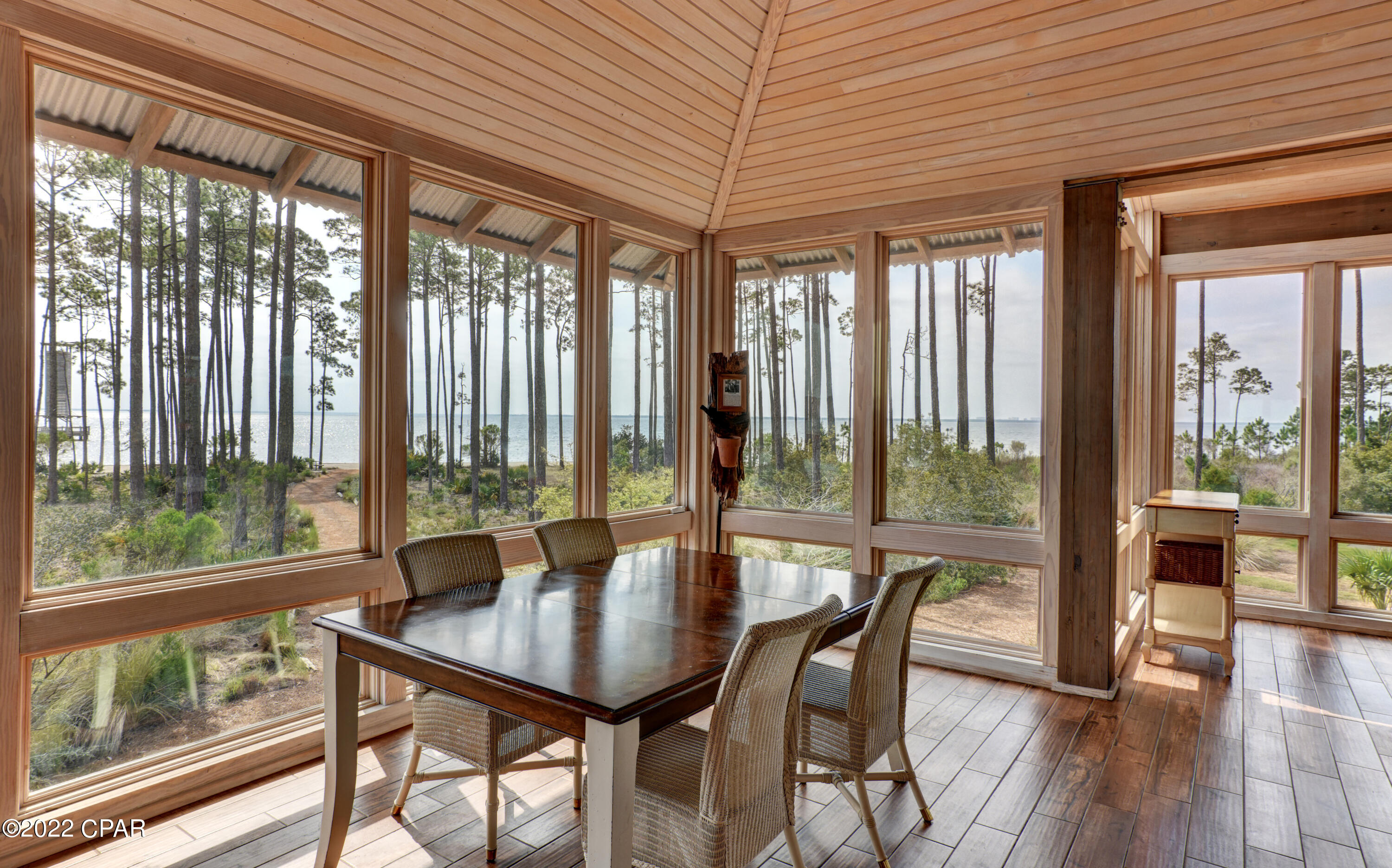 Rivercamps On Crooked Creek - Land