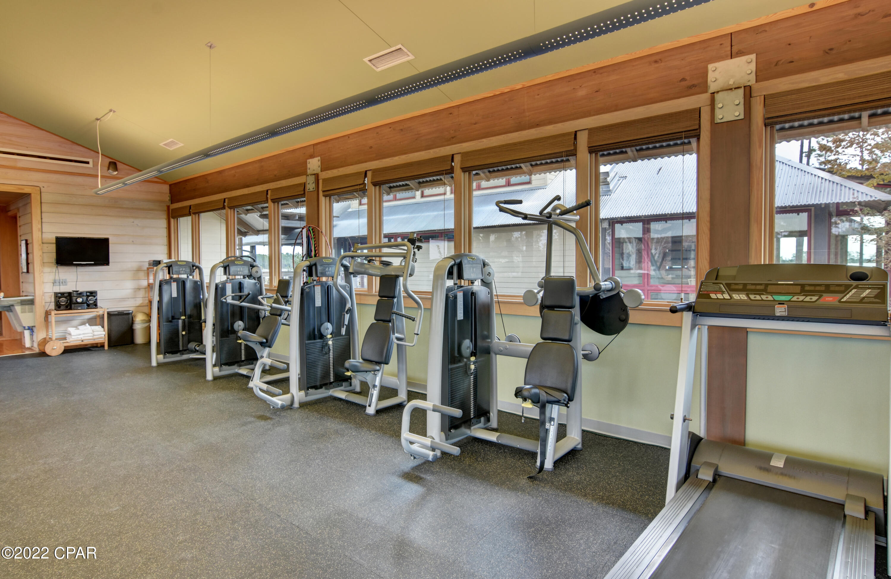 Rivercamps On Crooked Creek - Land