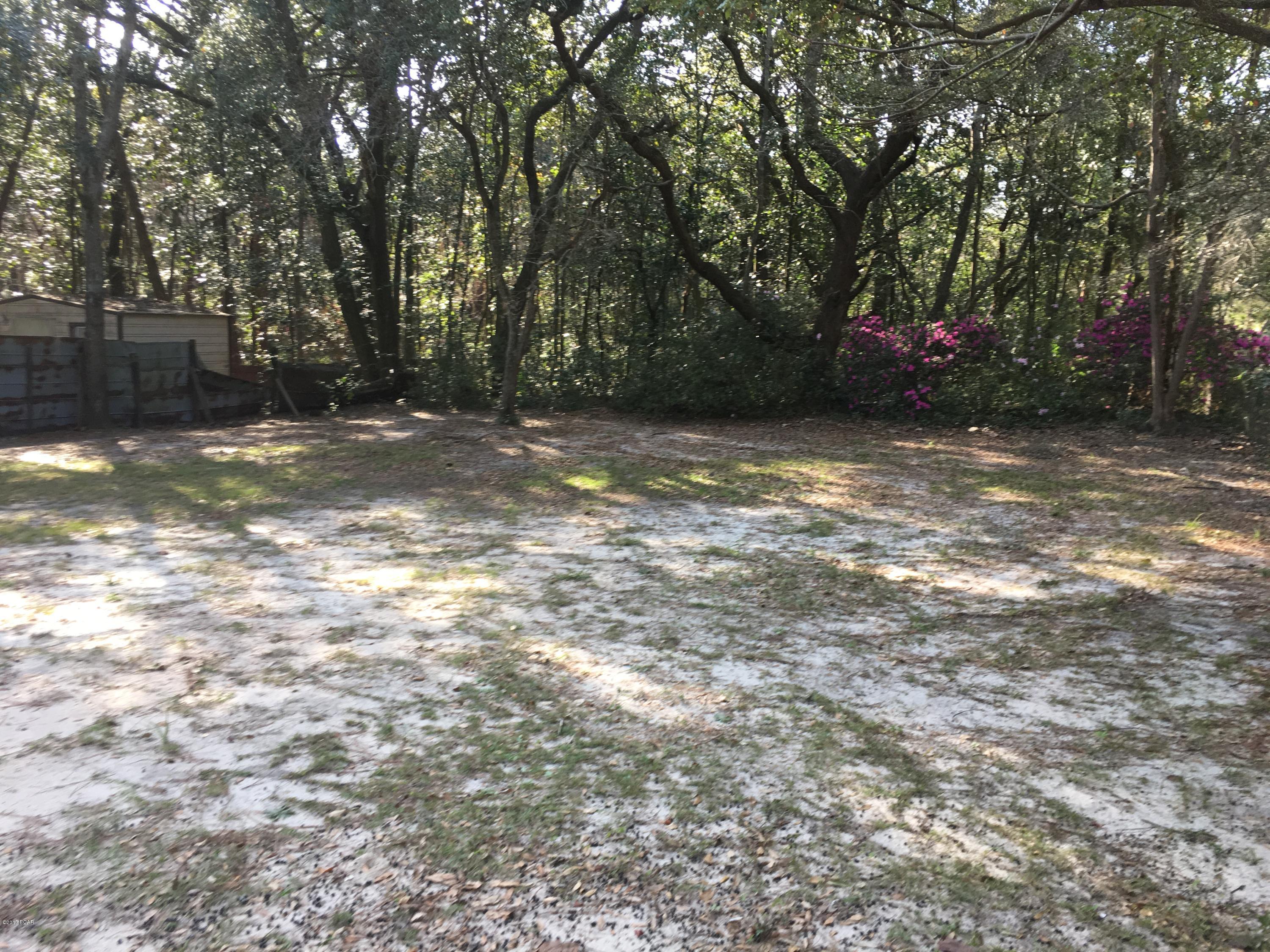 Pine View Add. Unrec - Residential