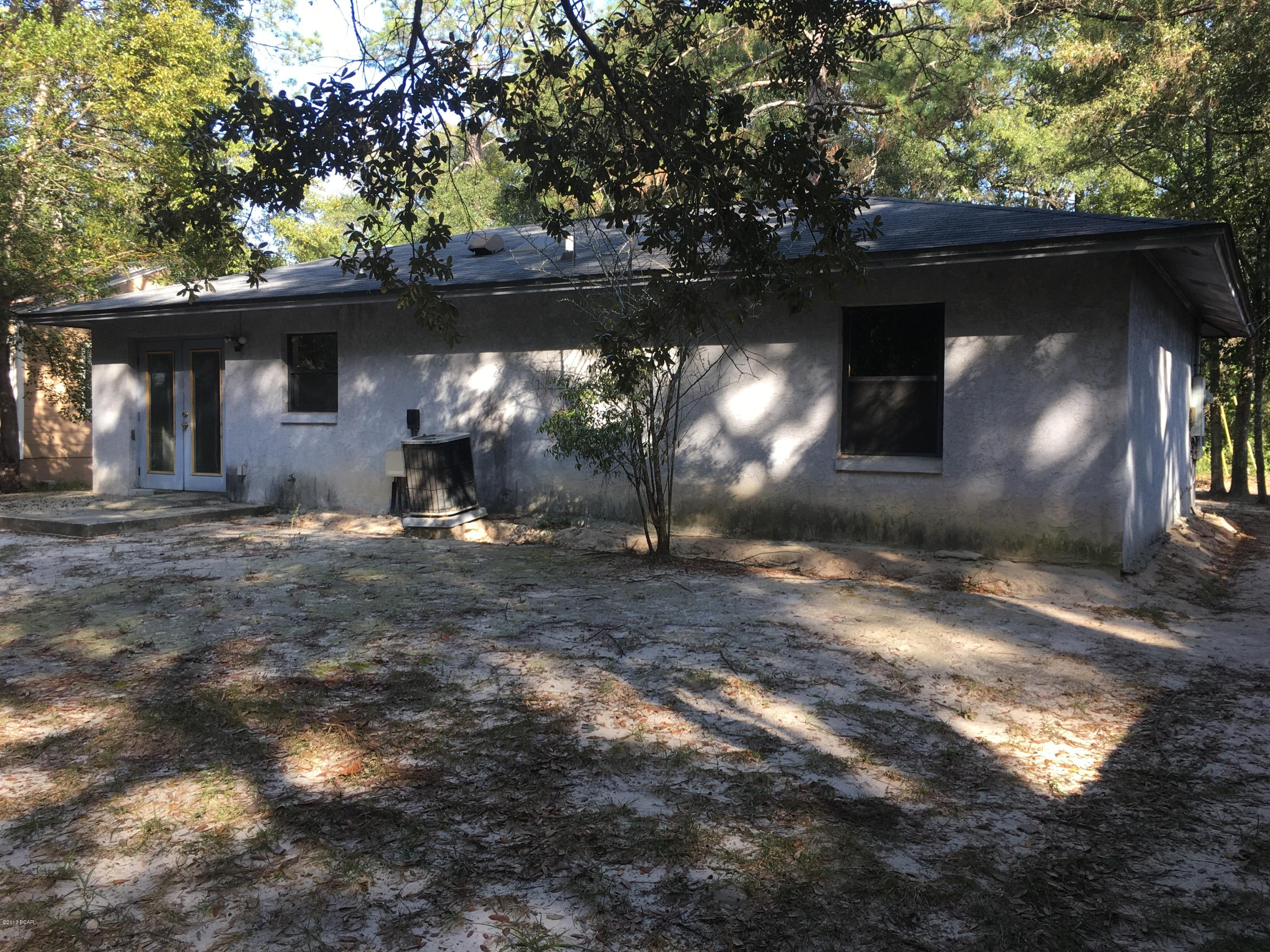 Pine View Add. Unrec - Residential