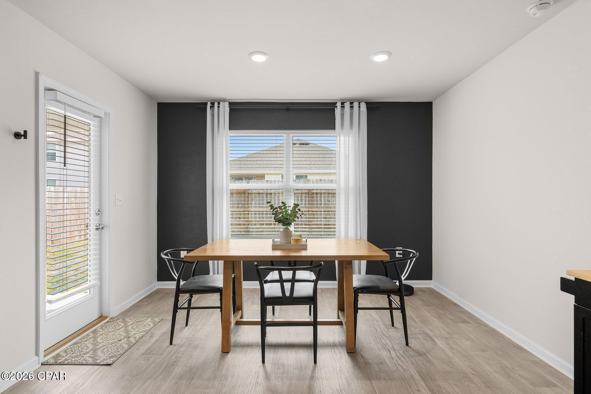 [No Recorded Subdiv] - Residential Lease