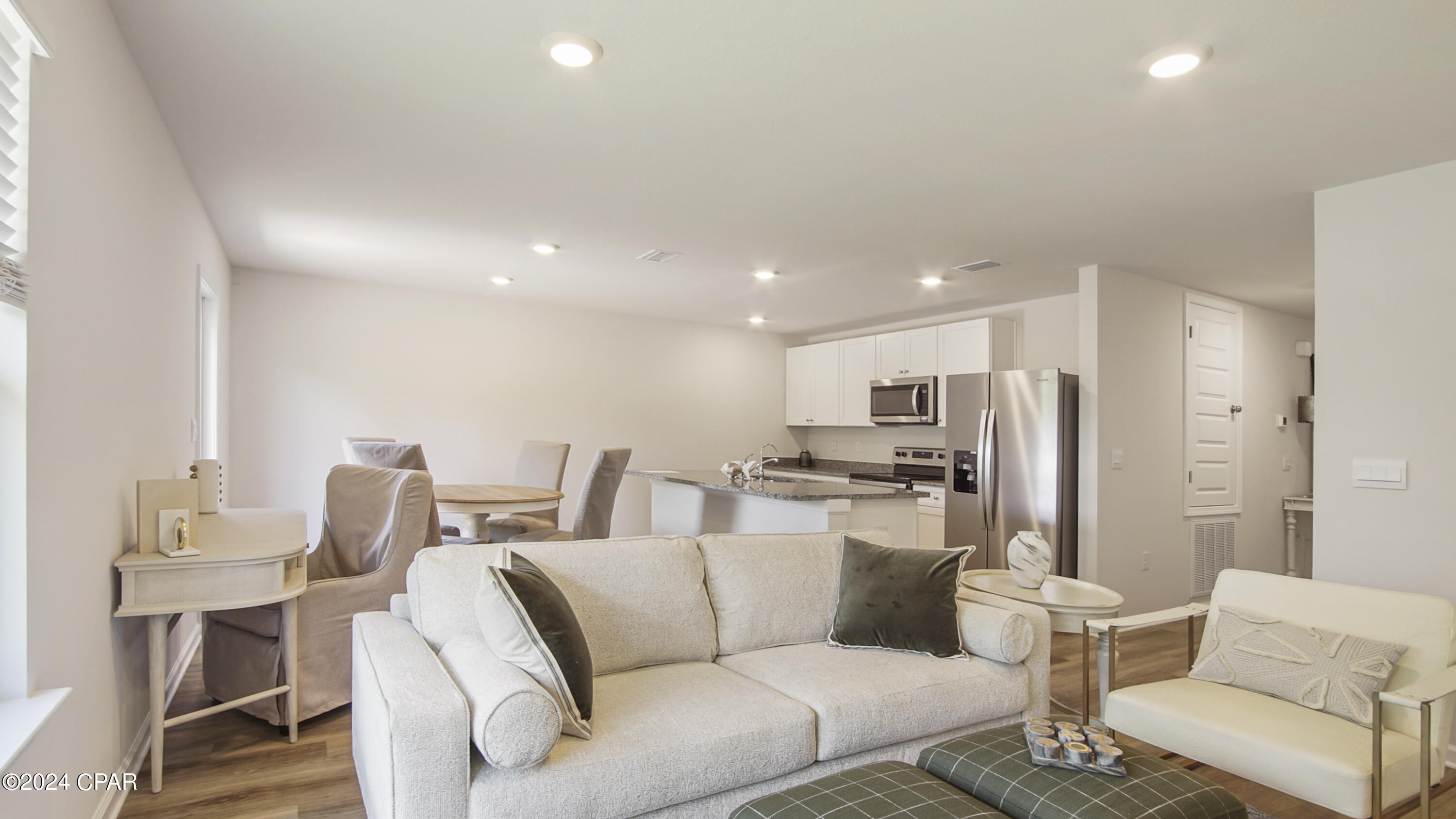 Sunny Hills - Residential