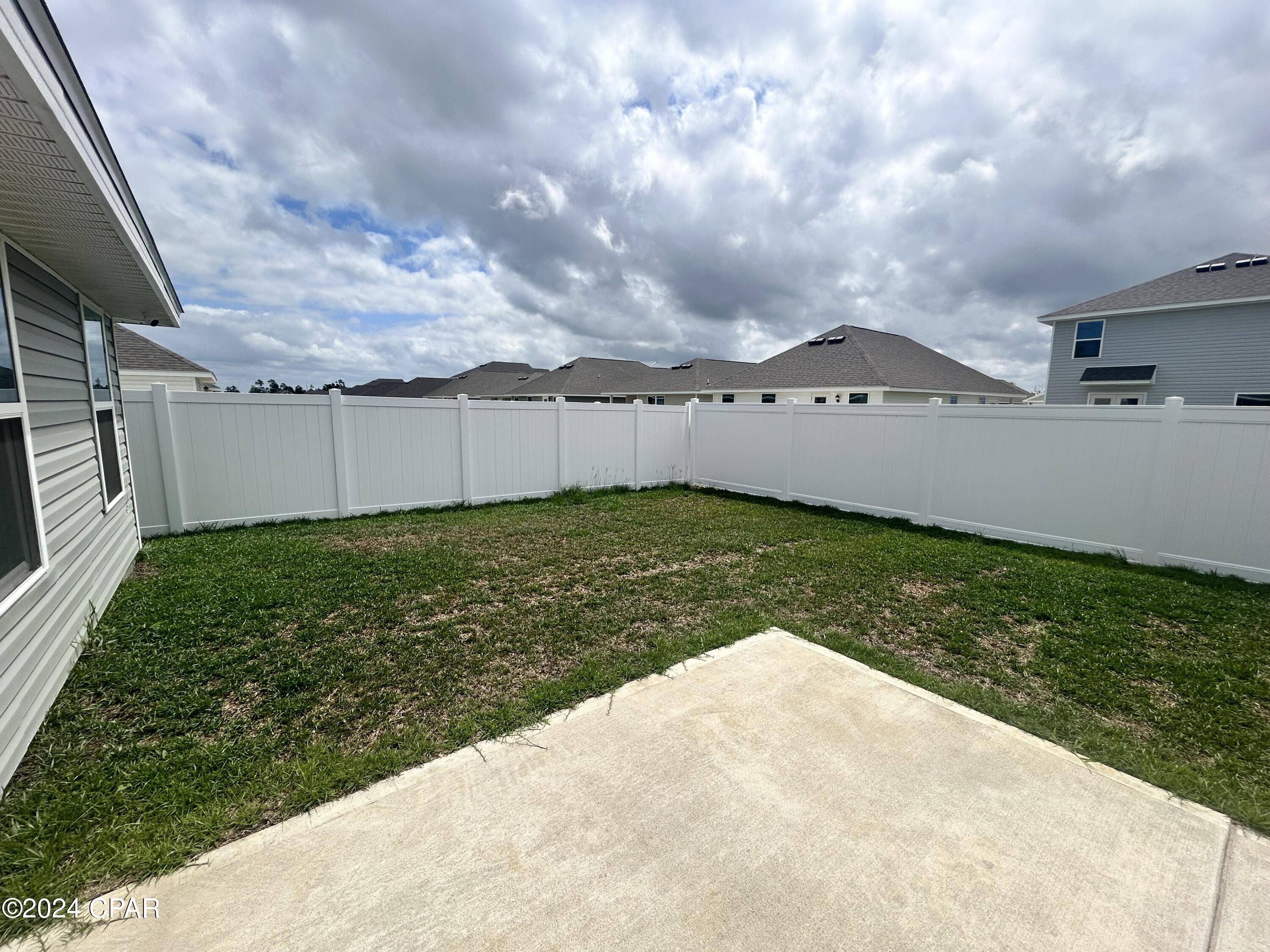 [No Recorded Subdiv] - Residential Lease