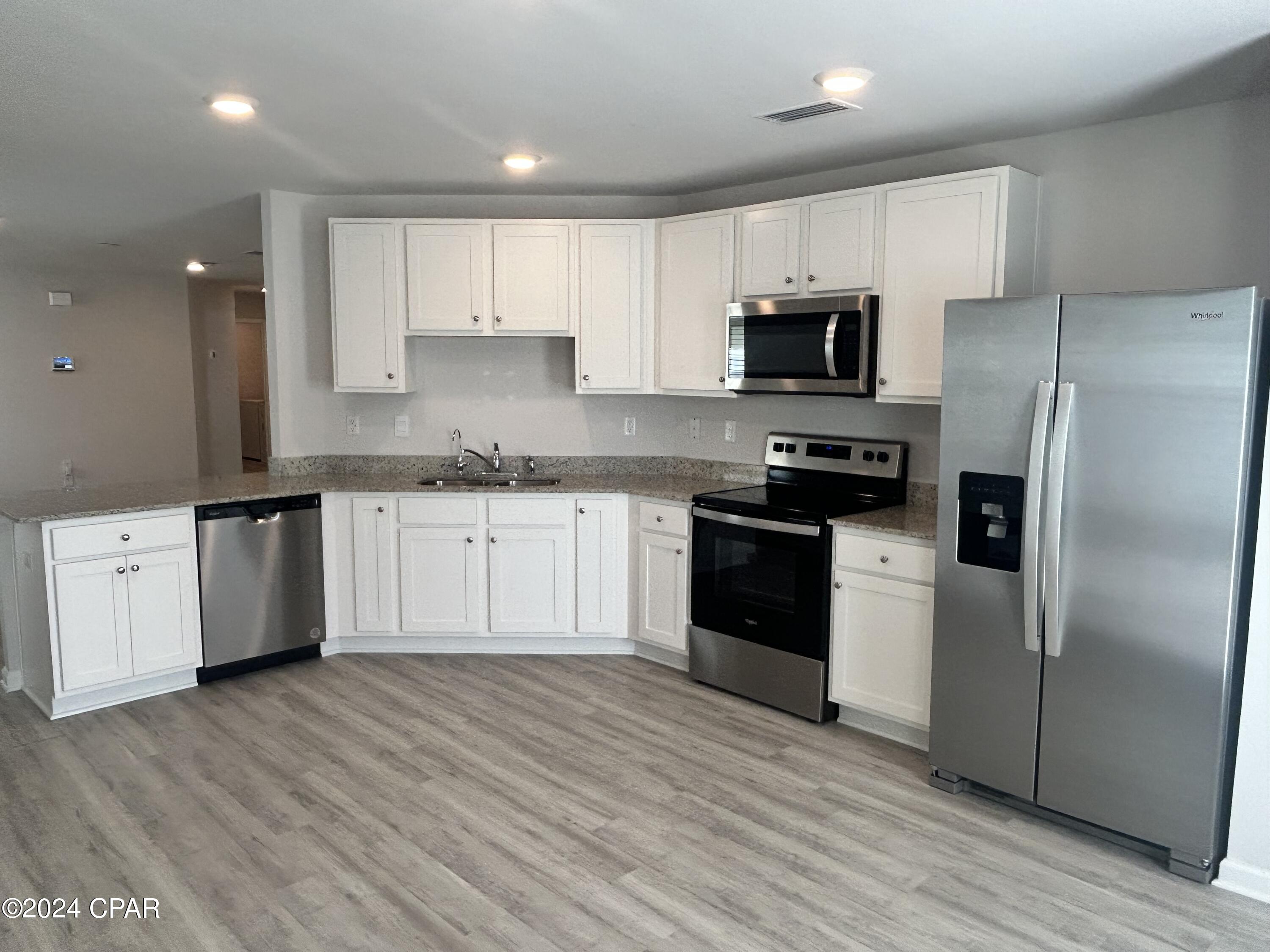 [No Recorded Subdiv] - Residential Lease