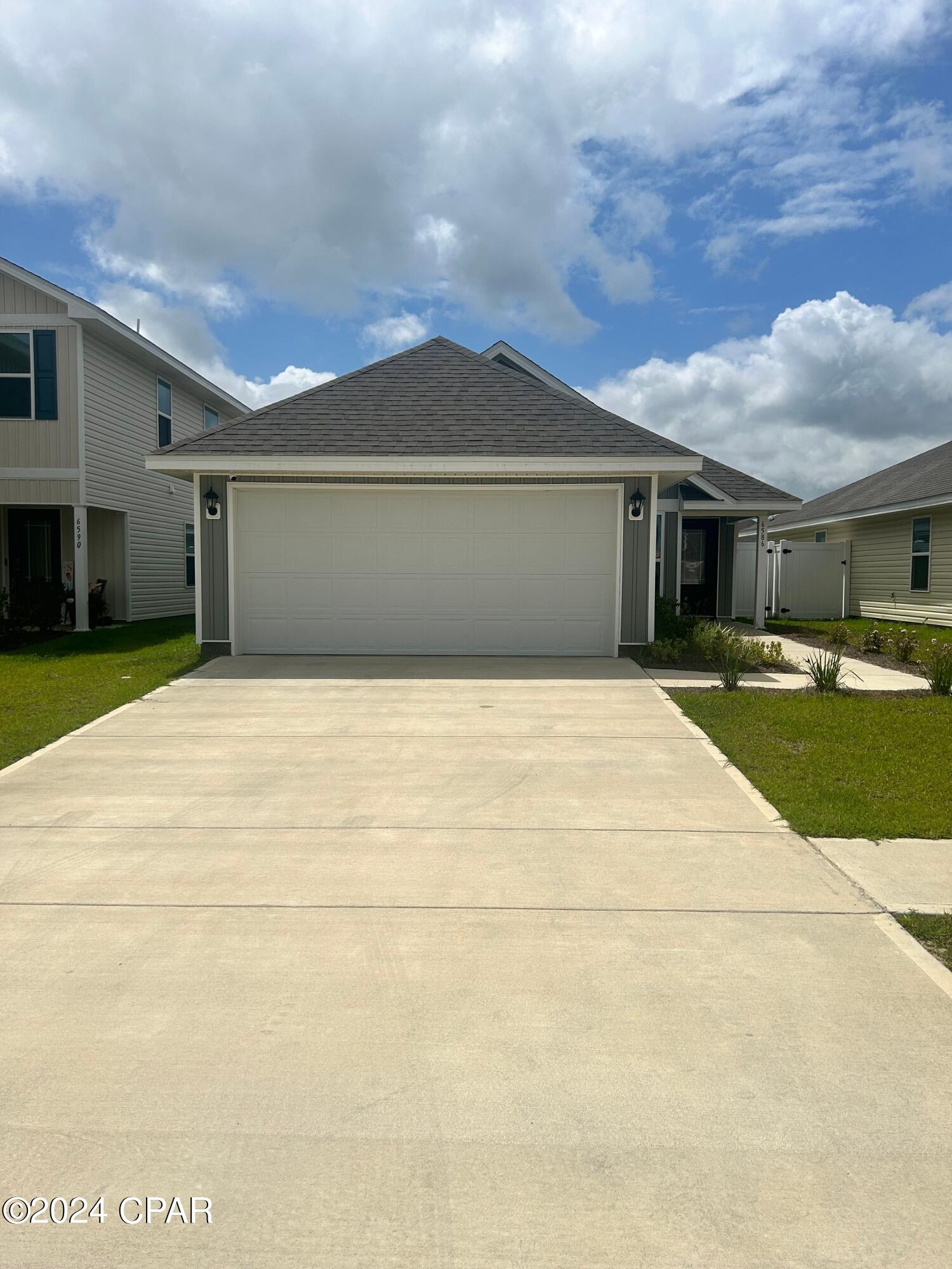 [No Recorded Subdiv] - Residential Lease