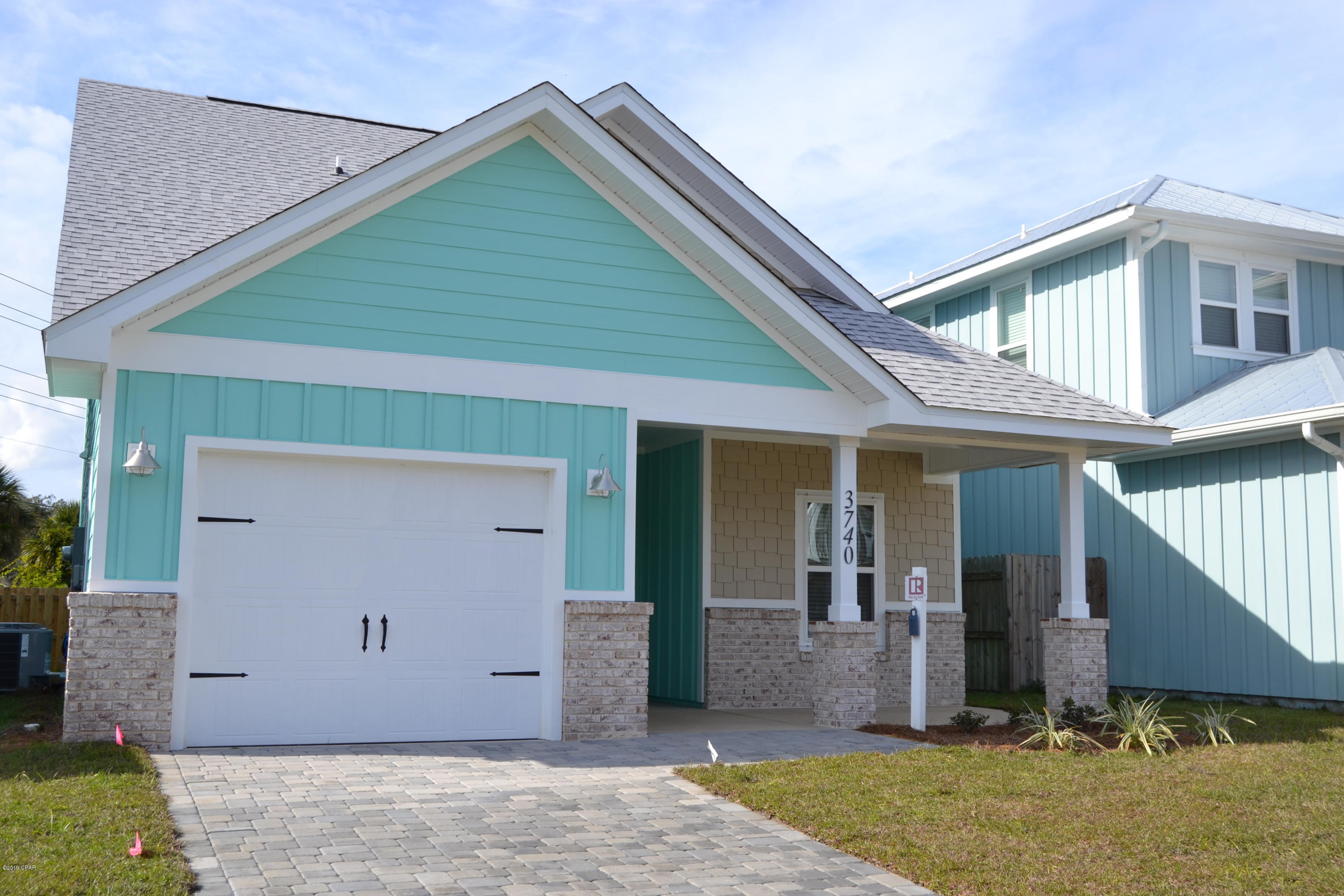 Hidden Lagoon - Residential