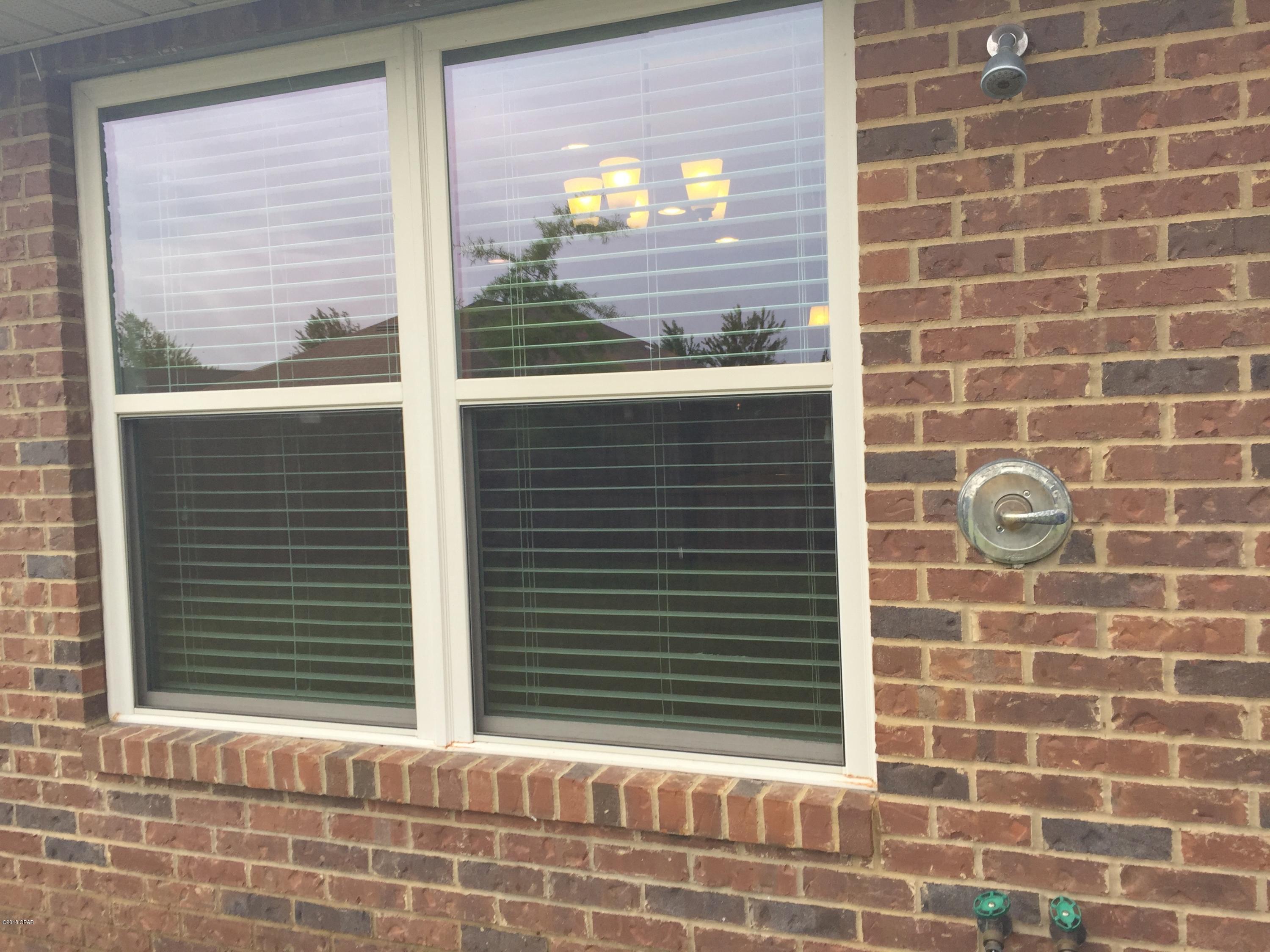 [No Recorded Subdiv] - Residential Lease