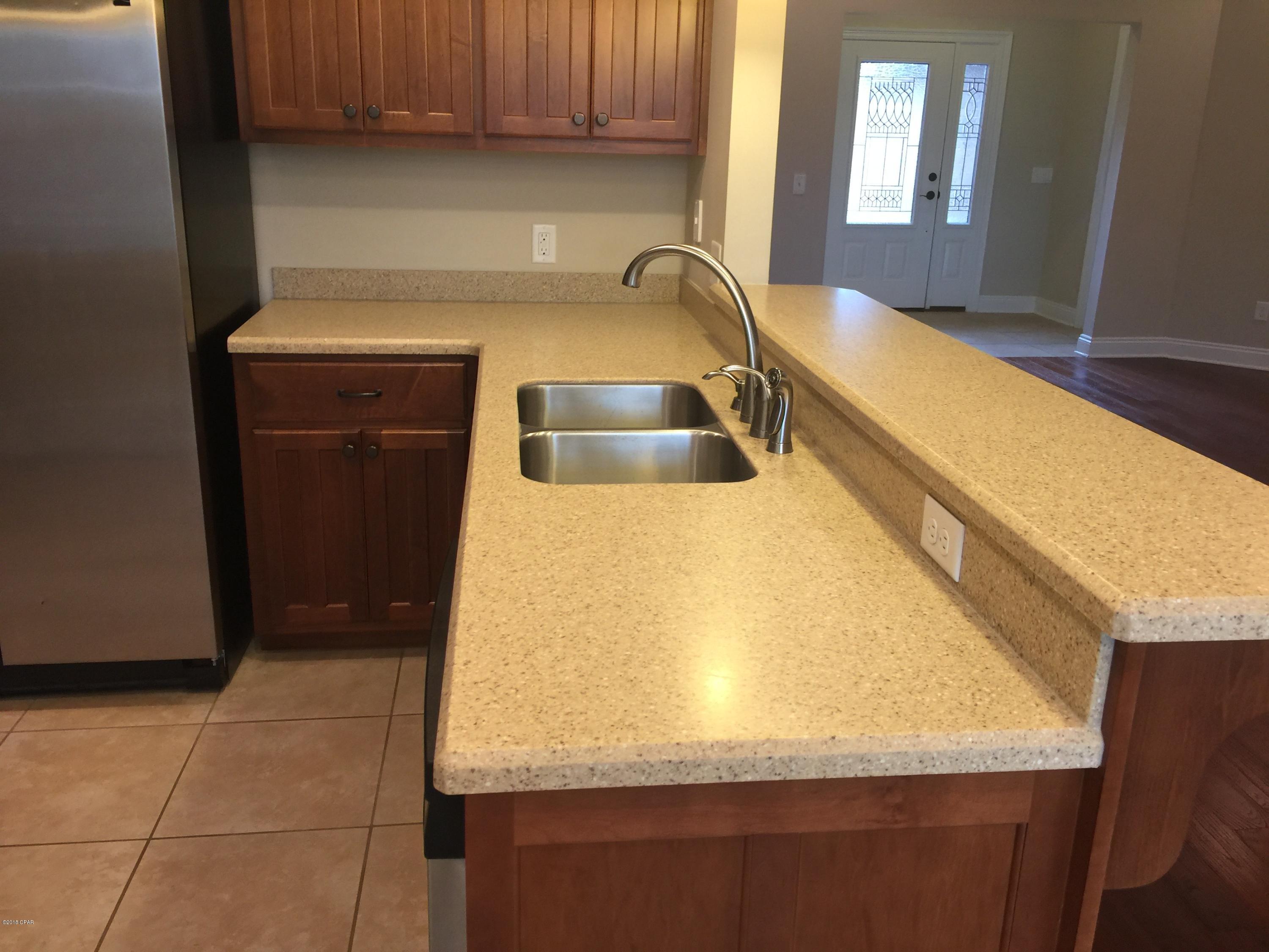 [No Recorded Subdiv] - Residential Lease