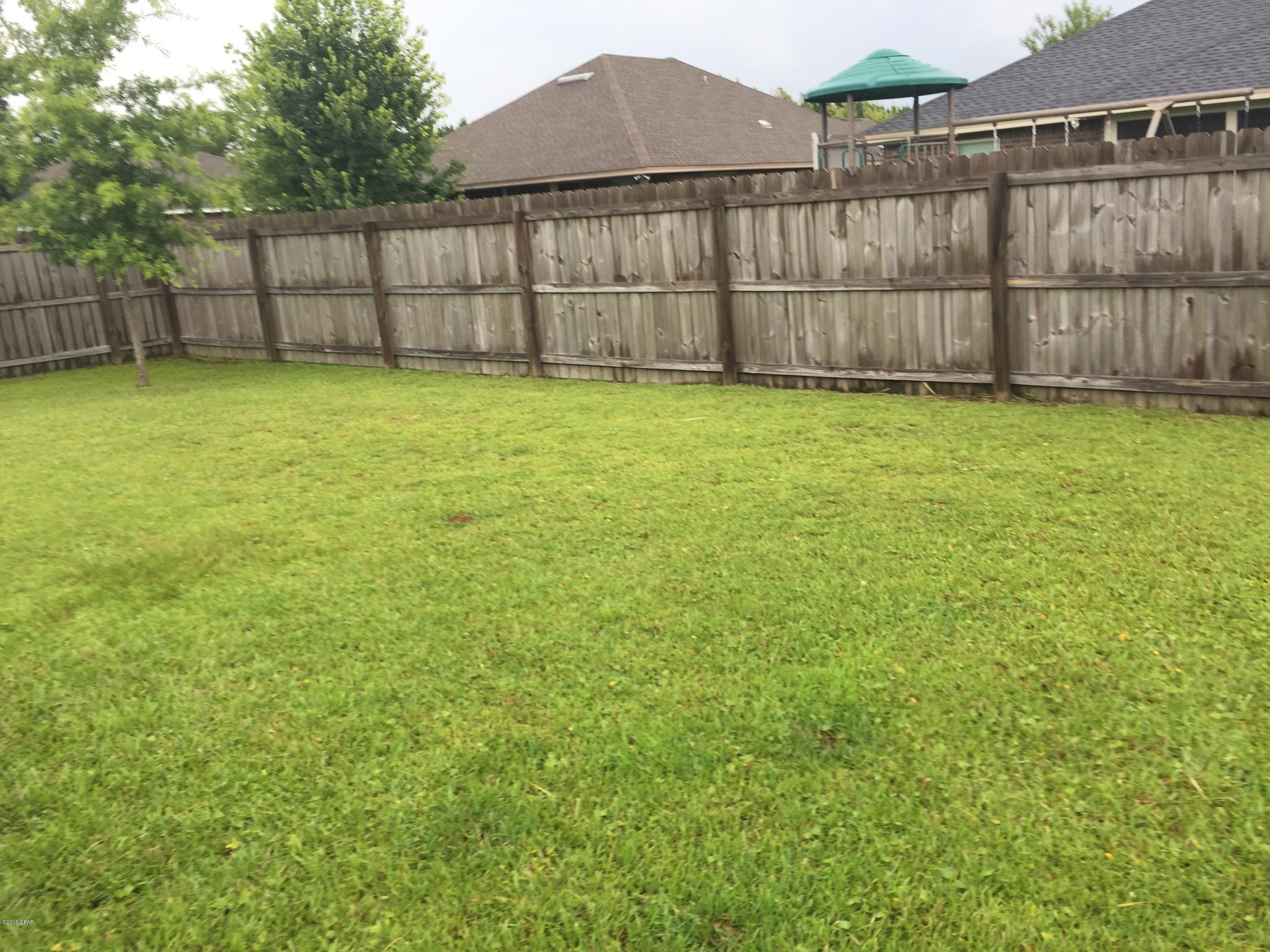 [No Recorded Subdiv] - Residential Lease