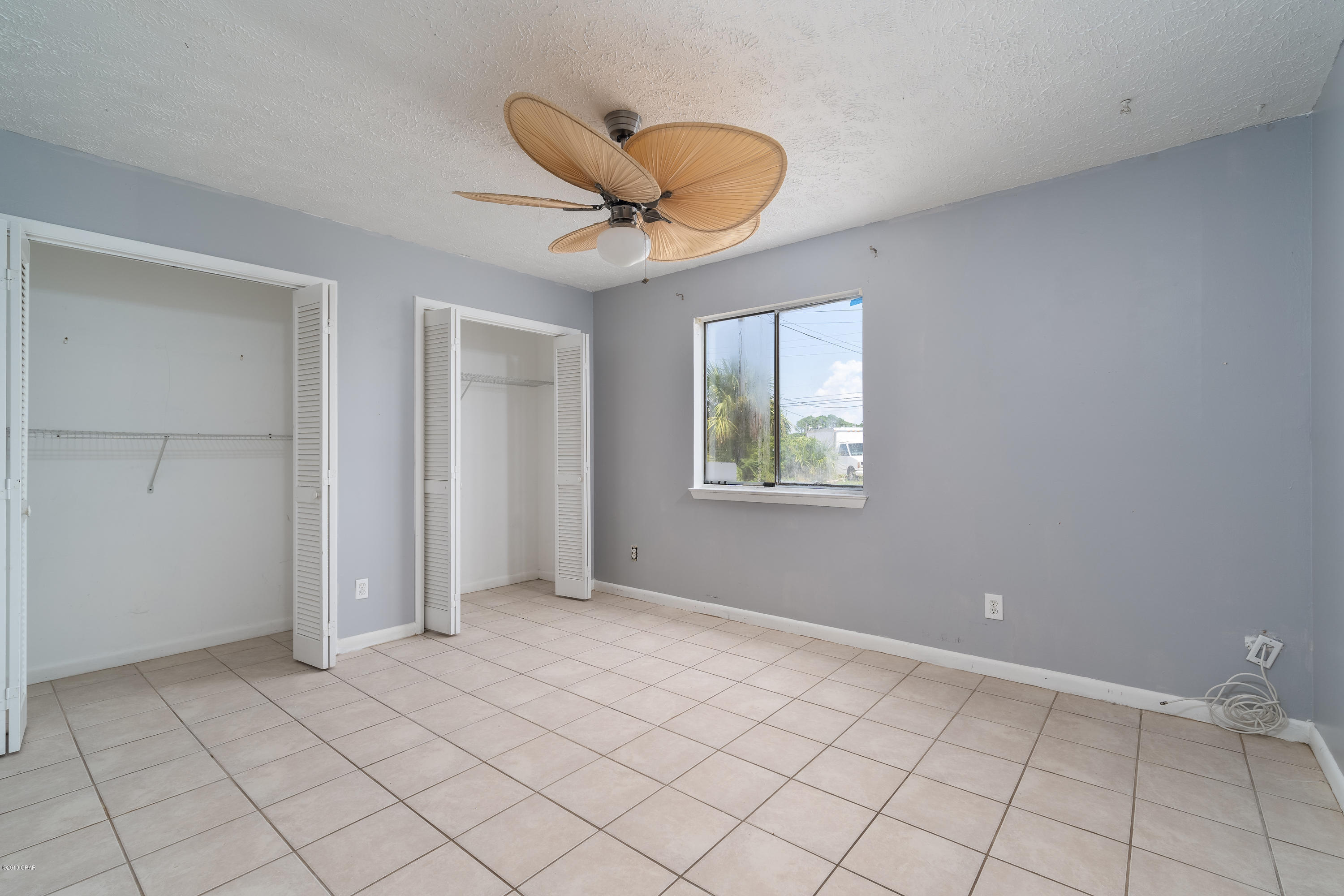 Holiday Beach Unit 9 - Commercial Sale