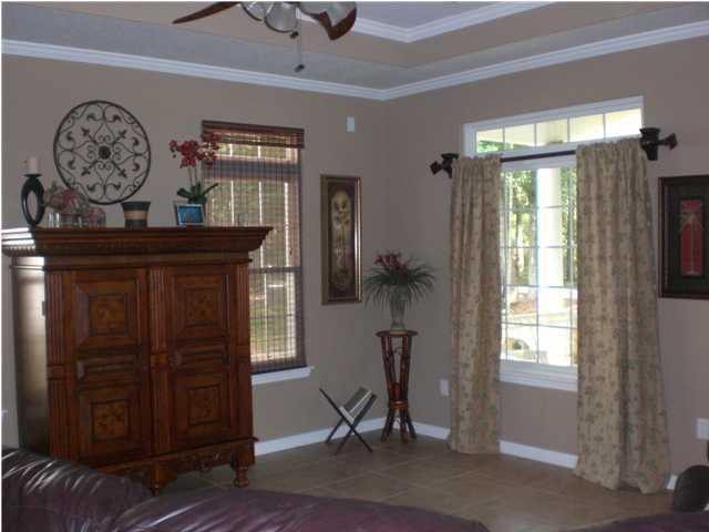 Riverside Park - Residential Lease