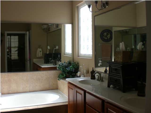 Riverside Park - Residential Lease