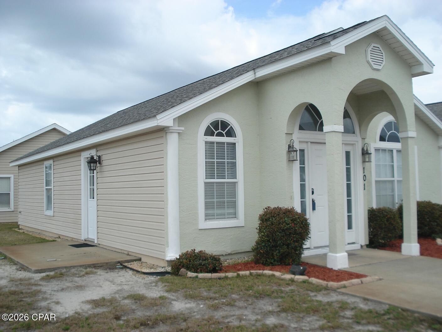 Palm Cove - Residential