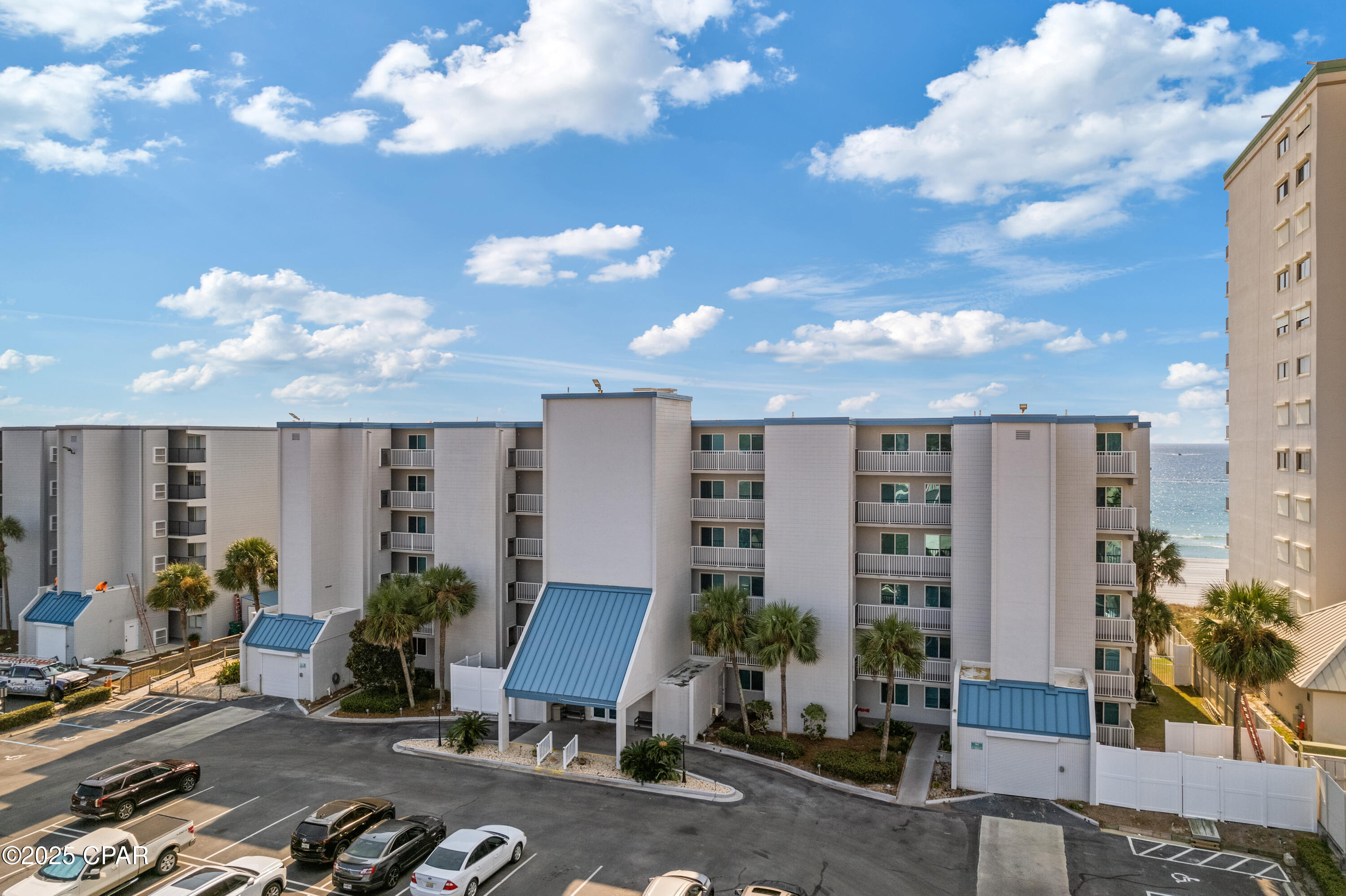 Mariner West Condo - Residential