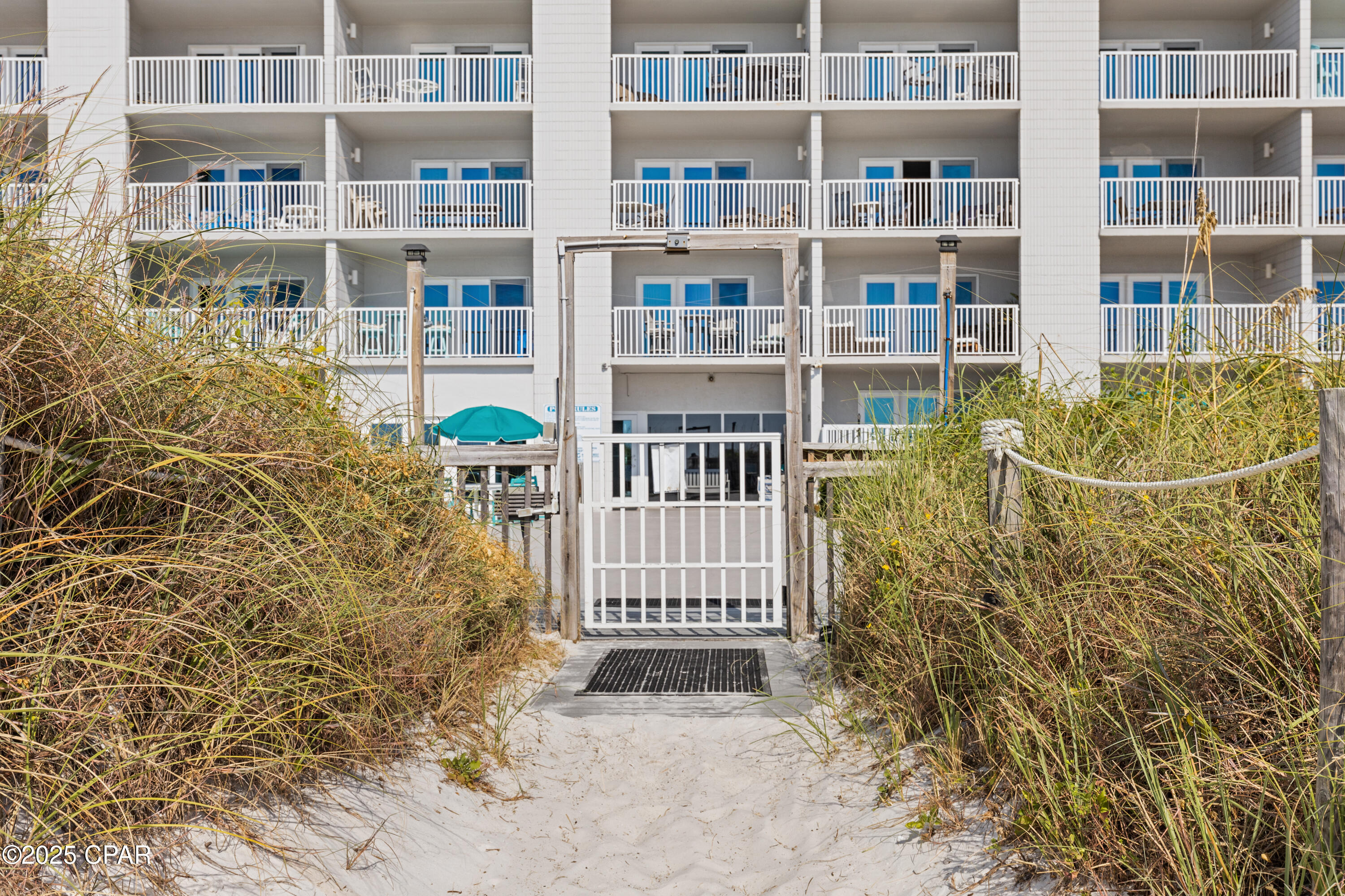 Mariner West Condo - Residential