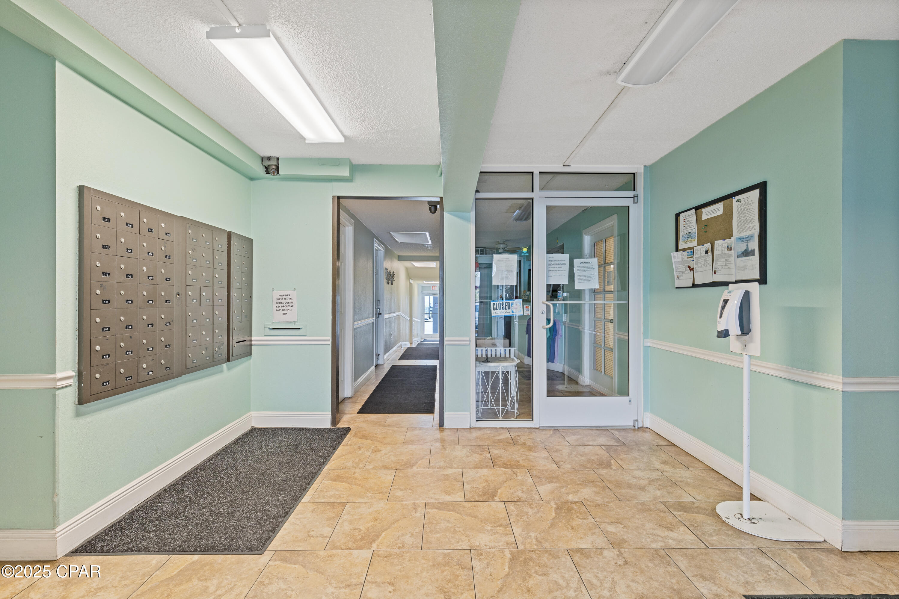 Mariner West Condo - Residential