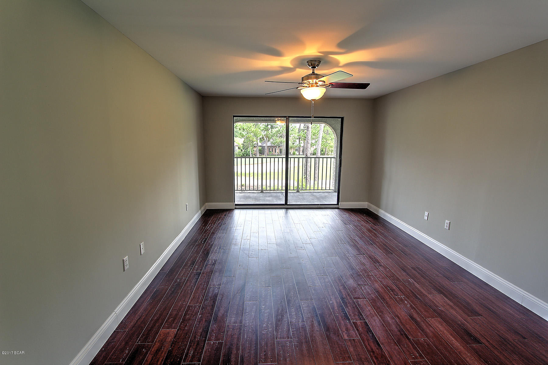 Hombre Golf Village - Residential Lease