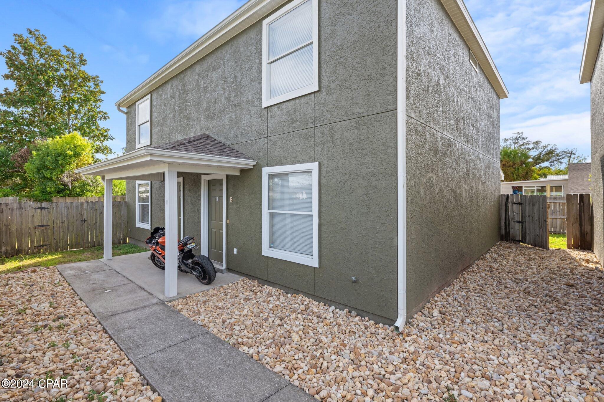 [No Recorded Subdiv] - Residential Lease