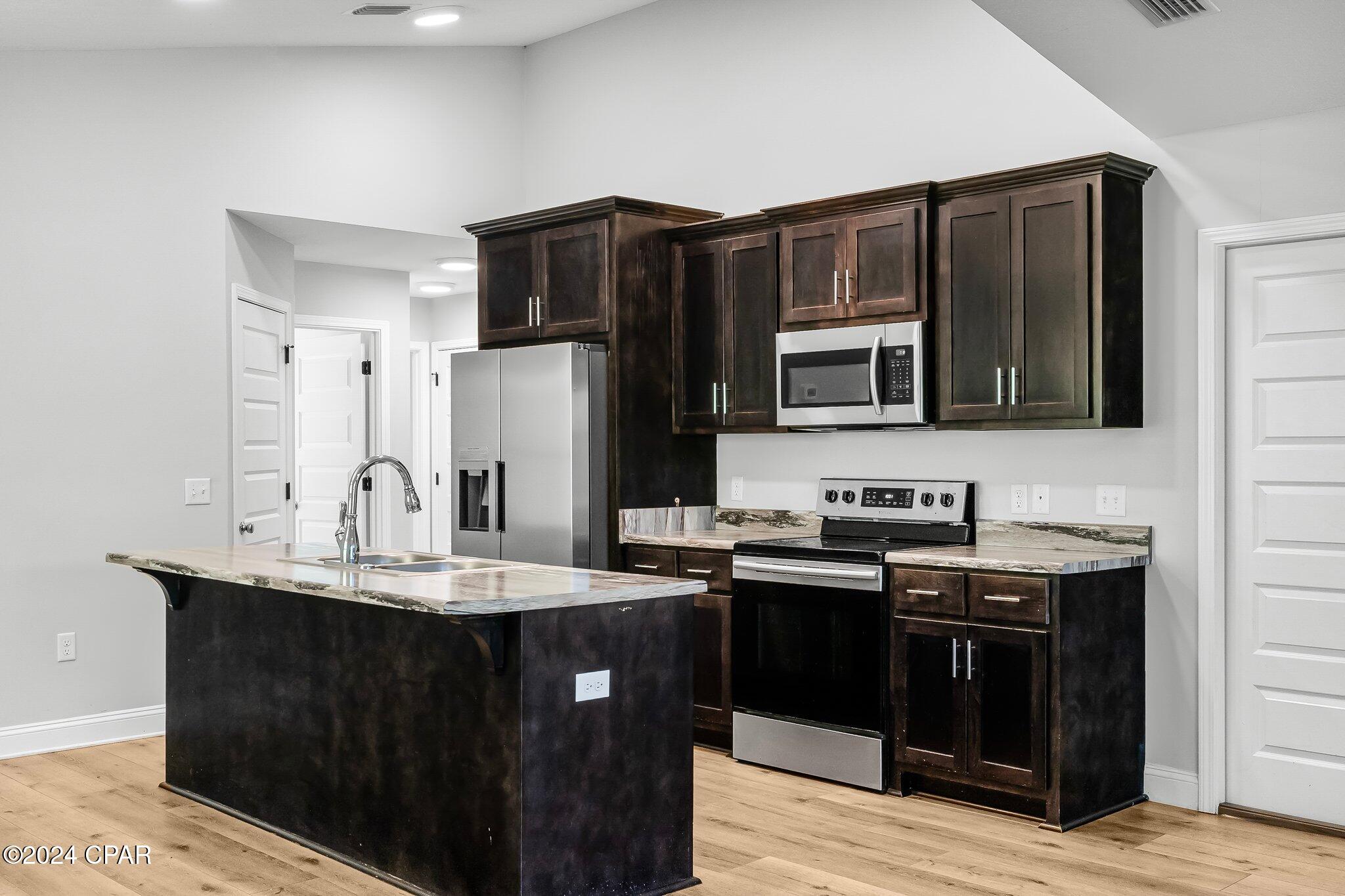 Coastal Lands 2nd Add - Residential