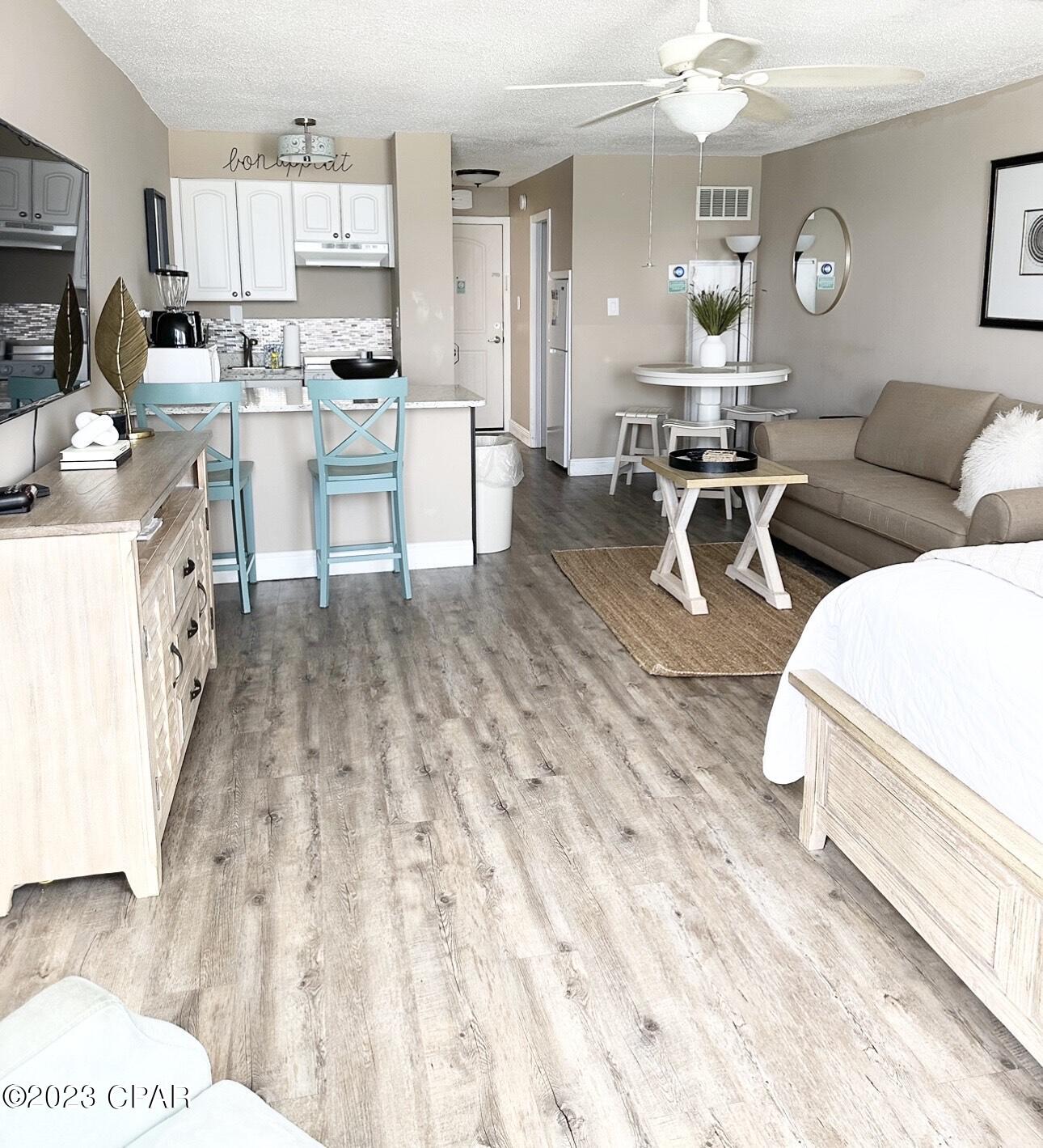 Top Of The Gulf Condo. - Residential