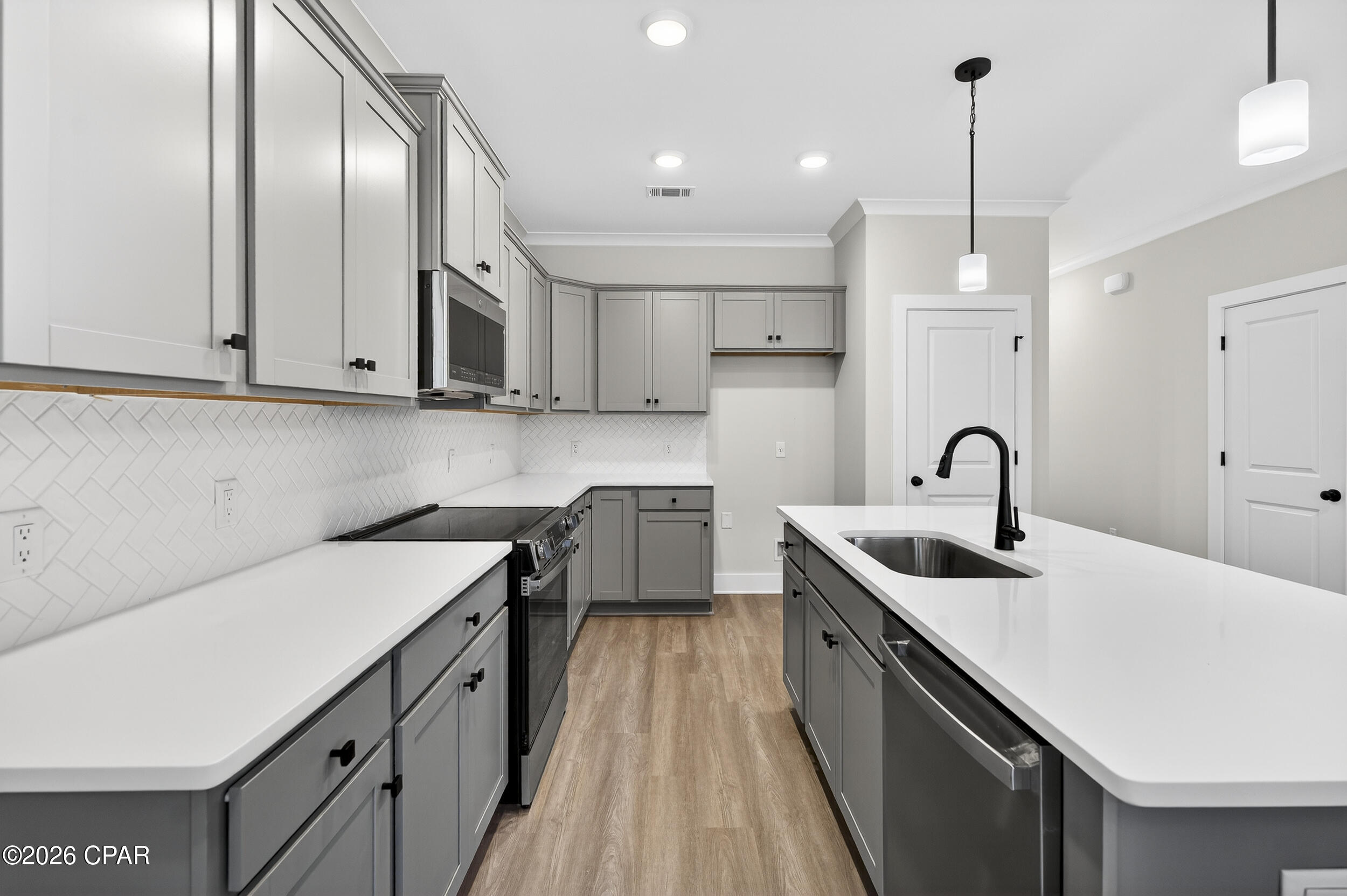 Colonial Landing - Residential