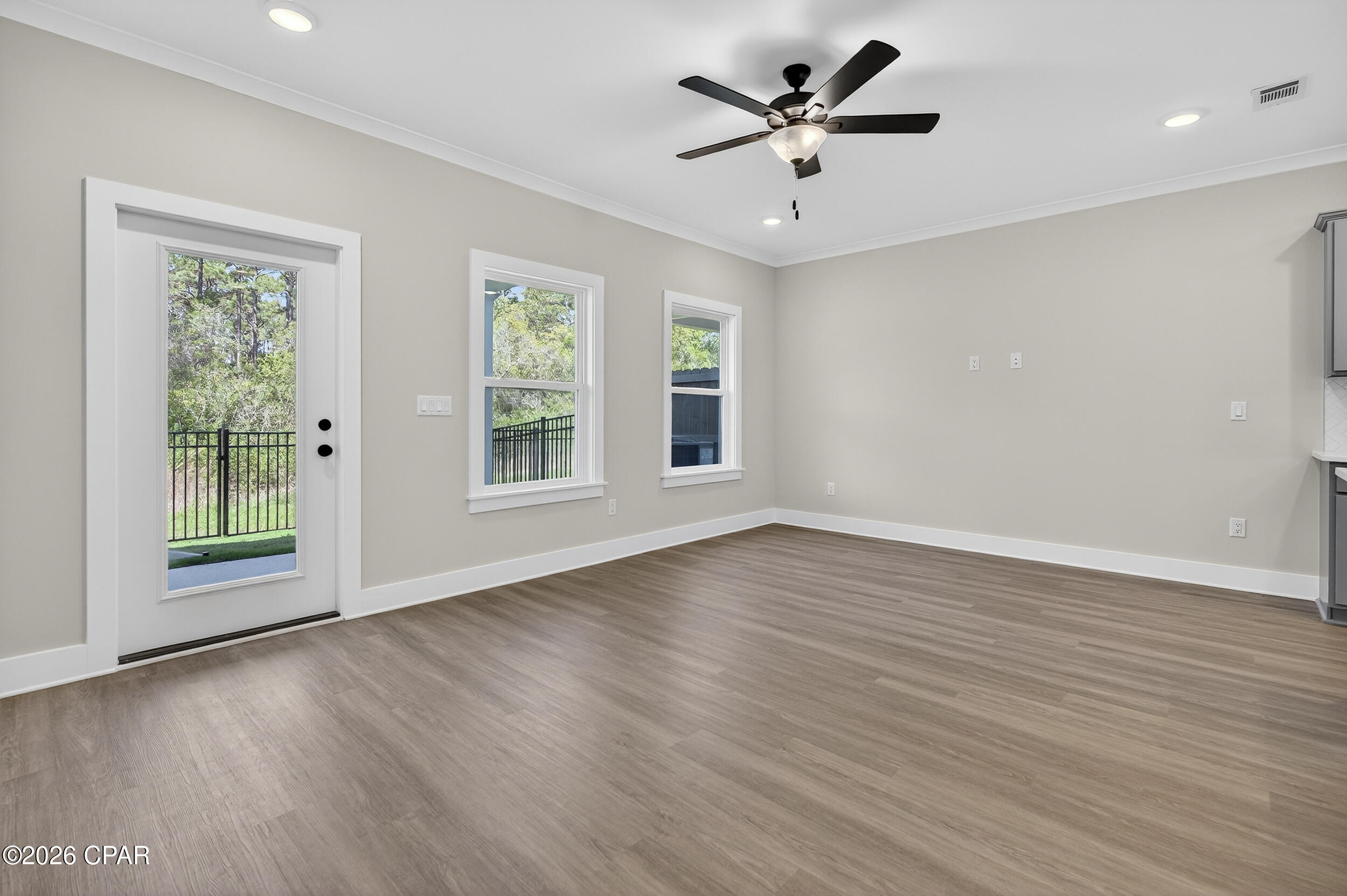 Colonial Landing - Residential