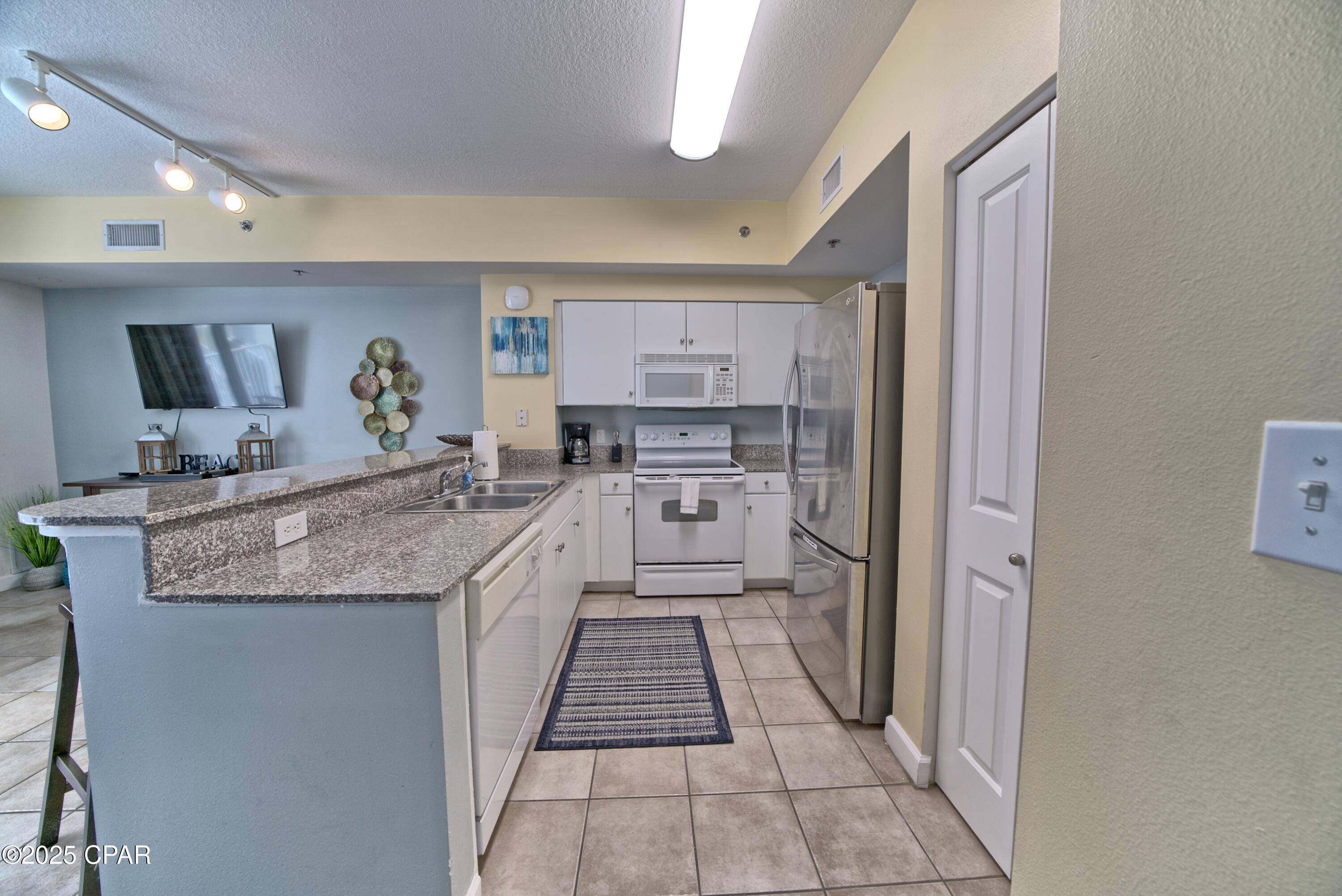 Shores Of Panama - Residential