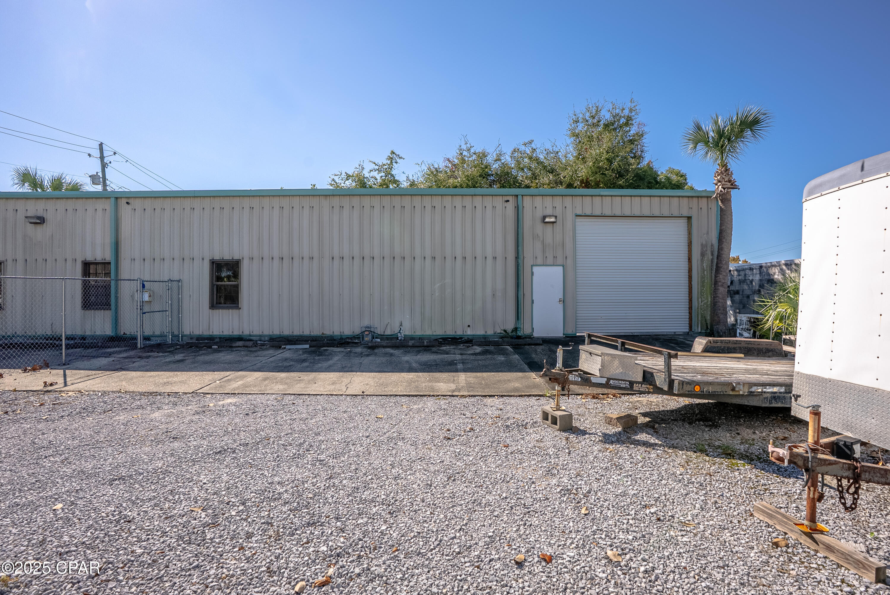 Thompson - Commercial Sale