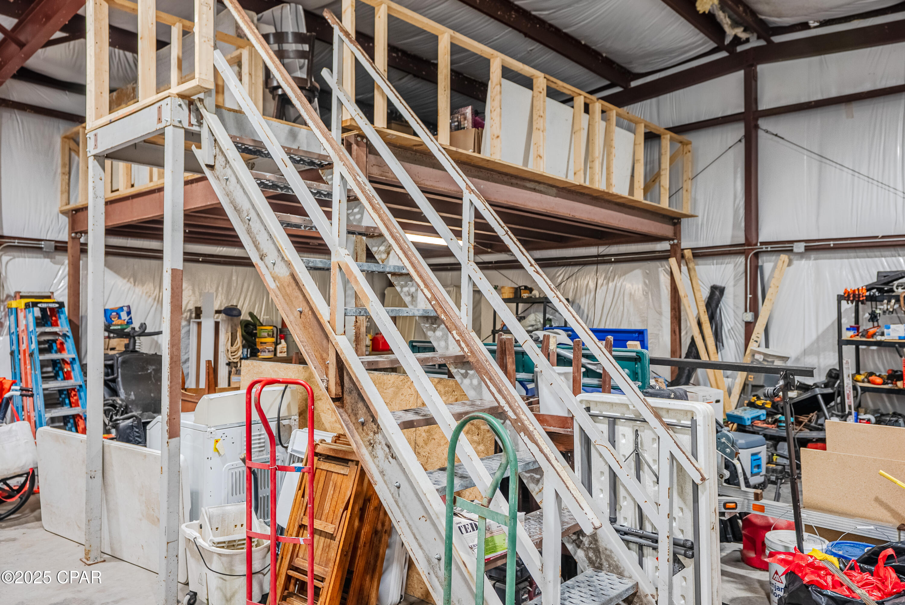 Thompson - Commercial Sale