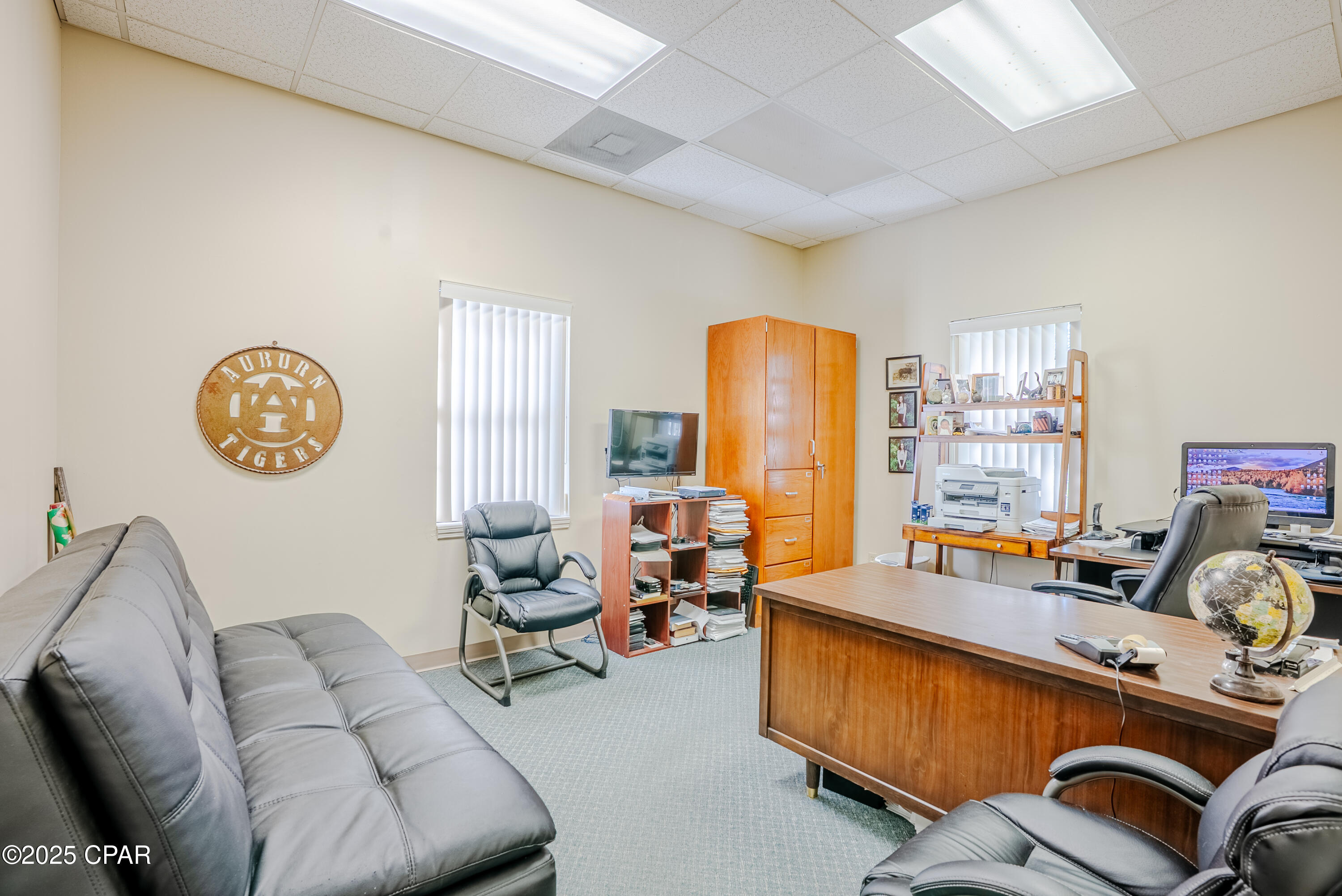 Thompson - Commercial Sale