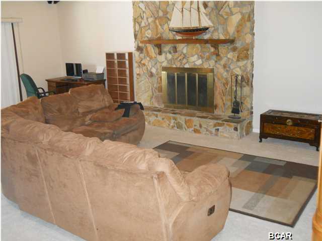 Stanford Place Unit 3 - Residential Lease