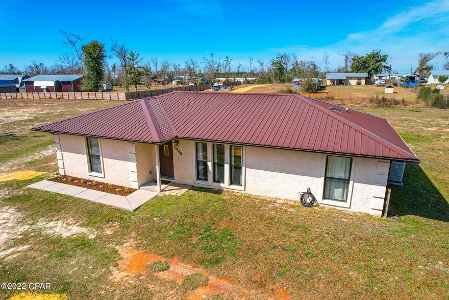 *1.08 ACRES** This beautiful, well maintained home is at the end of a cul-de-sac where you can enjoy your own quiet space in a great neighborhood. Home has a HUGE master bedroom, great tile floors throughout the whole home, and an amazing Florida room which leads out to a concrete slab patio, great for grilling and entertaining guests. There is great storage/work space in the 20x24 roll up shed with a 24x12 lean to, on concrete slab. New metal roof installed in in 2019, kitchen appliances are 2019 and newer, and septic tank has been pumped in the past few months. Homeowners have kept an HVAC & Terminix contract for routine maintenance.