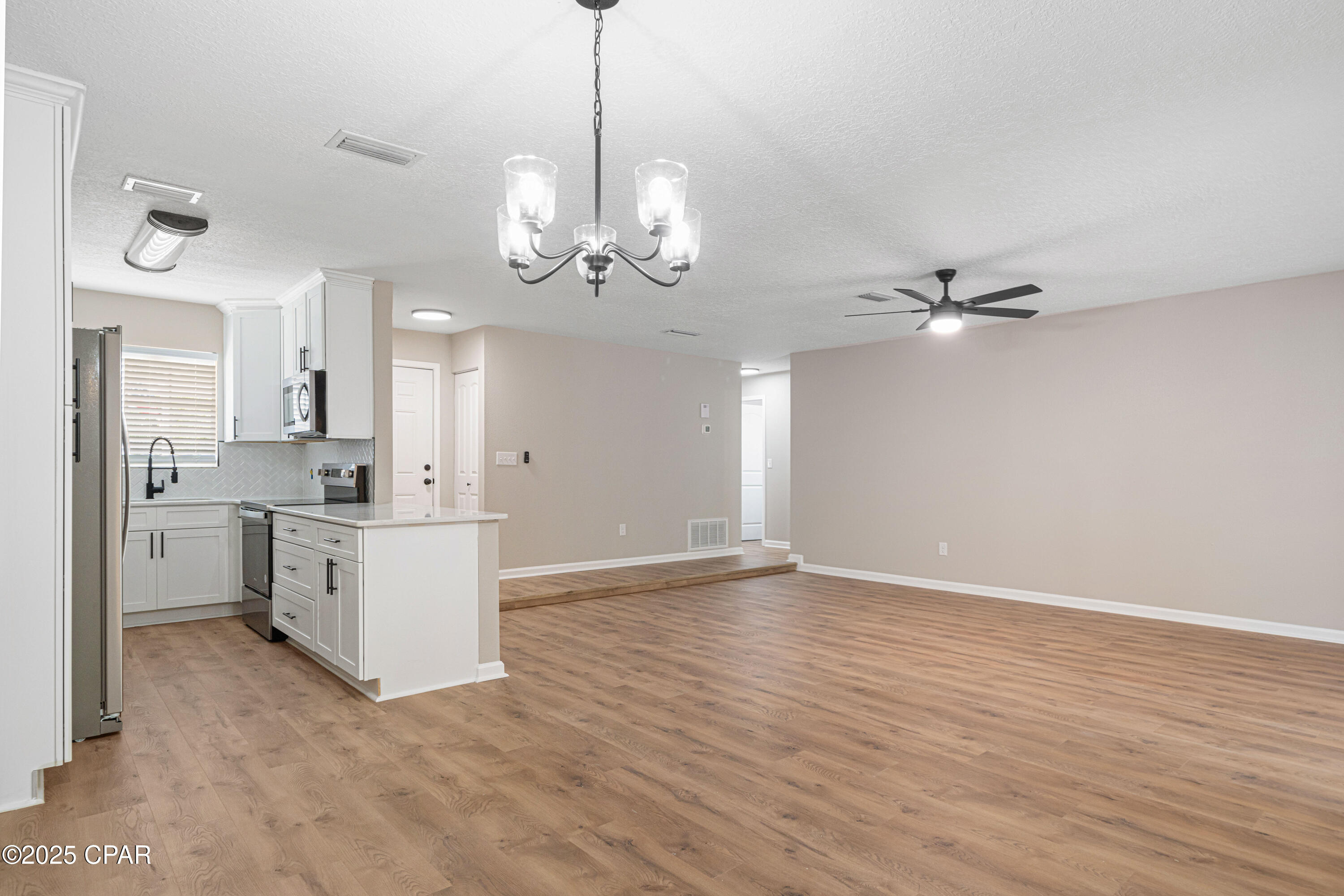 Sunny Hills - Residential