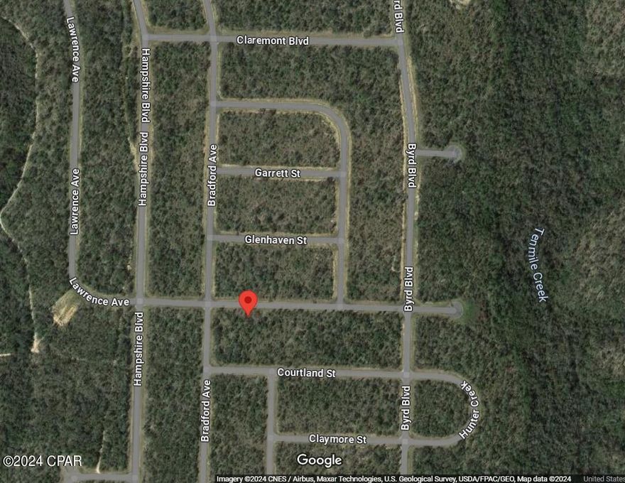 Seller has 2 adjacent lots, listed separately, but prefers to sell them together...with power lines a short distance away on Hampshire Blvd. This one is Lot 3 (11-0784-0003) and is .229 acres. Lot 4 (11-0784-0004) is also .229 acres. Both lots total .458 acres together. EACH lot is priced at $5,500. Nice building lots for single-family homes in the quickly growing subdivision of Sunny Hills!! ...what are you waiting for...Sunny Hills boasts the magnificent Sunny Hills Golf and Country Club!! No time frame to build in...homes only subdivision, no mobile homes...no HOA!! Come build your dream home now!! Don't miss out, call today!!!