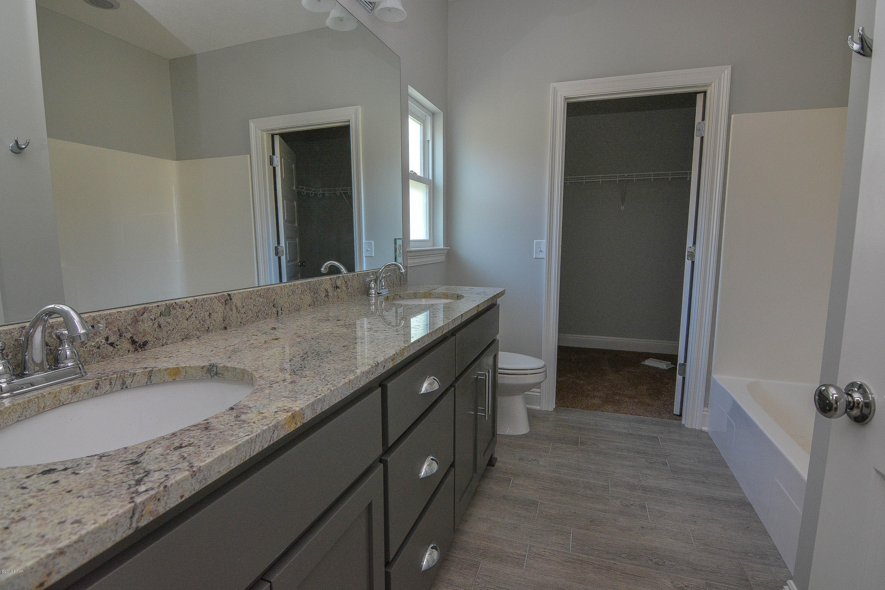 The Pines Of Lynn Haven - Residential