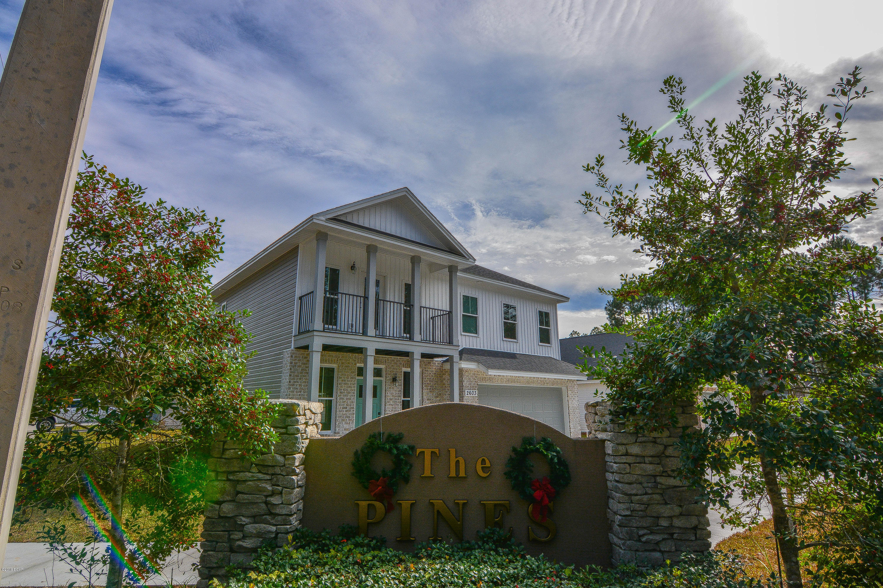 The Pines Of Lynn Haven - Residential