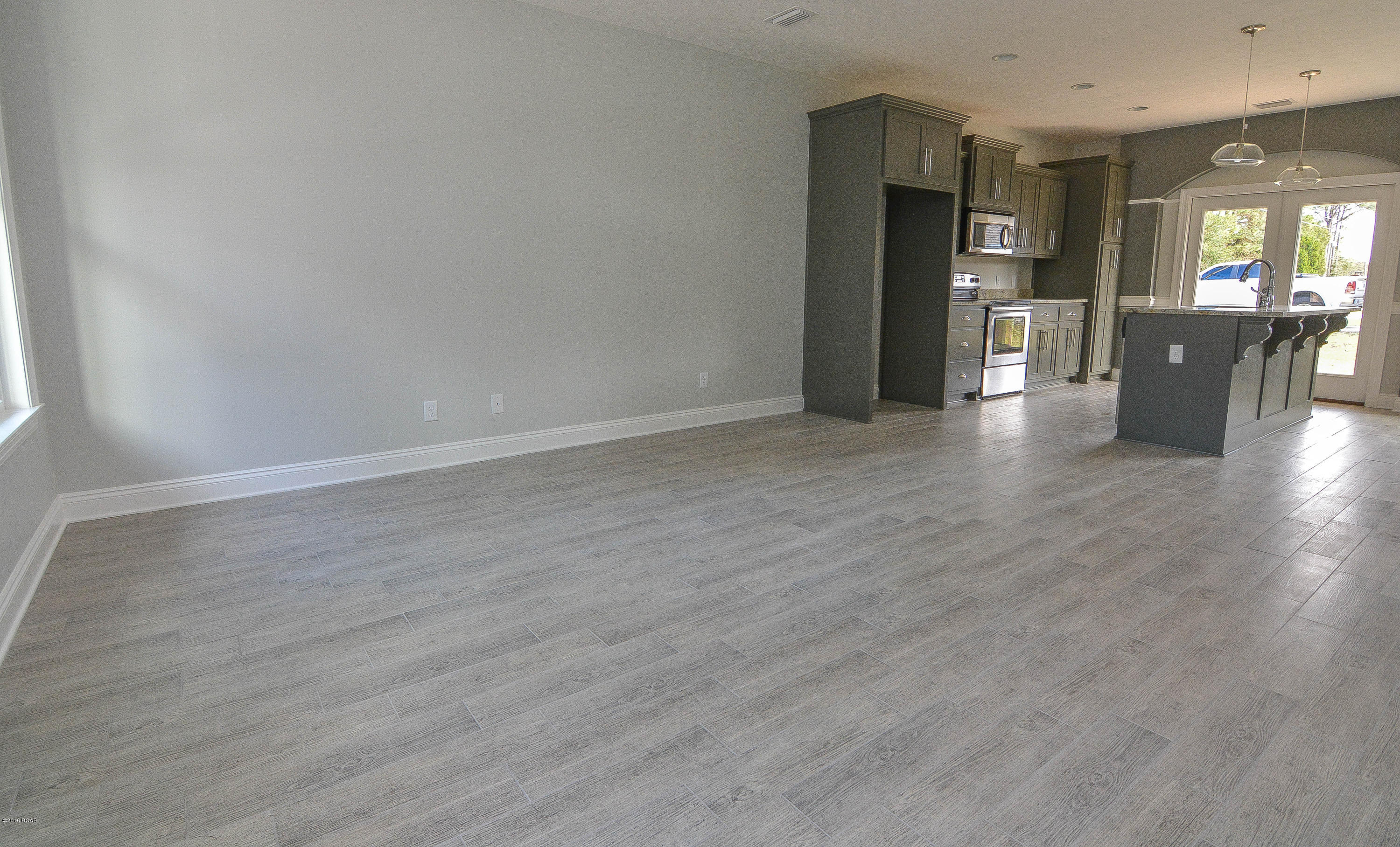 The Pines Of Lynn Haven - Residential