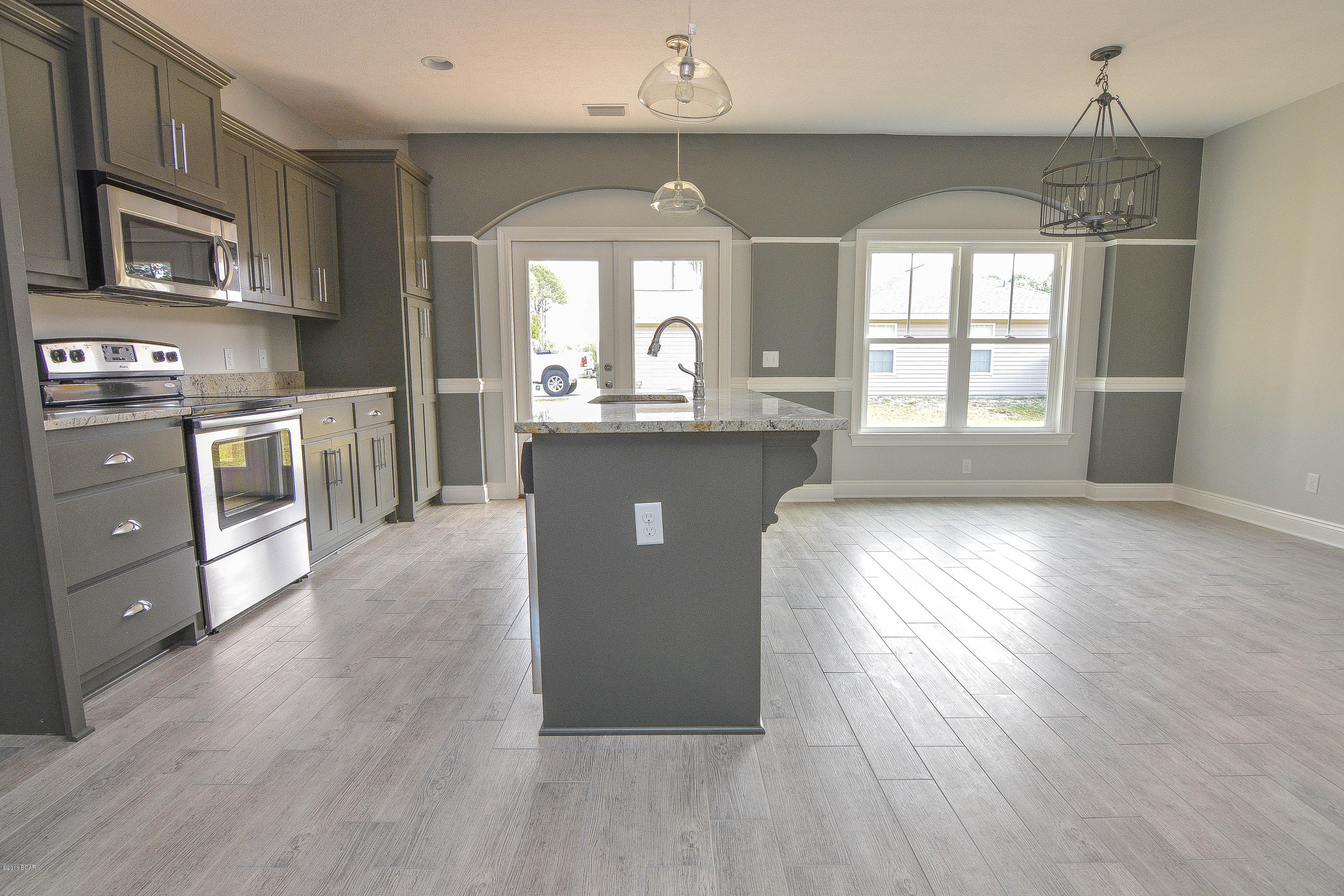 The Pines Of Lynn Haven - Residential