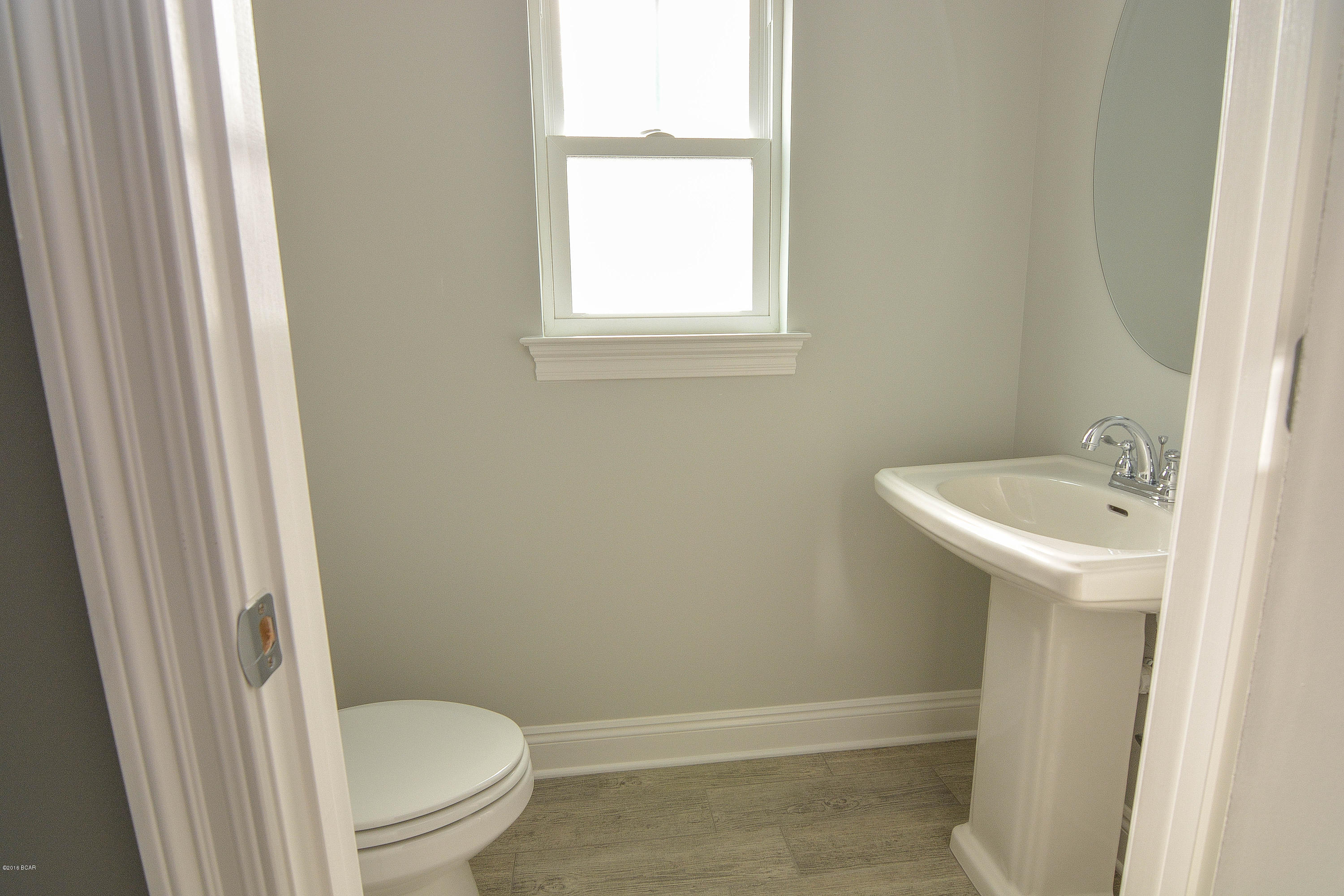 The Pines Of Lynn Haven - Residential