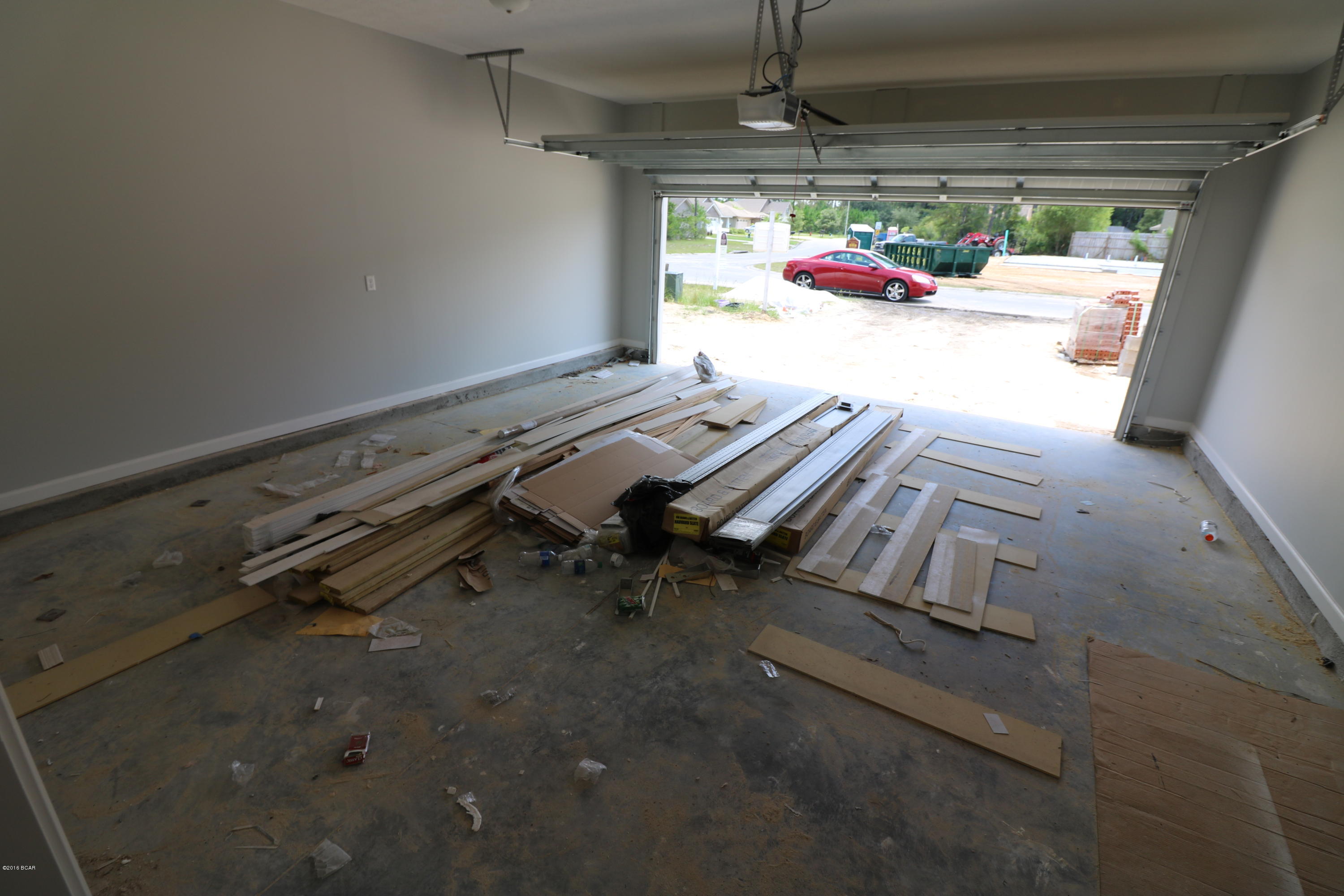 The Pines Of Lynn Haven - Residential