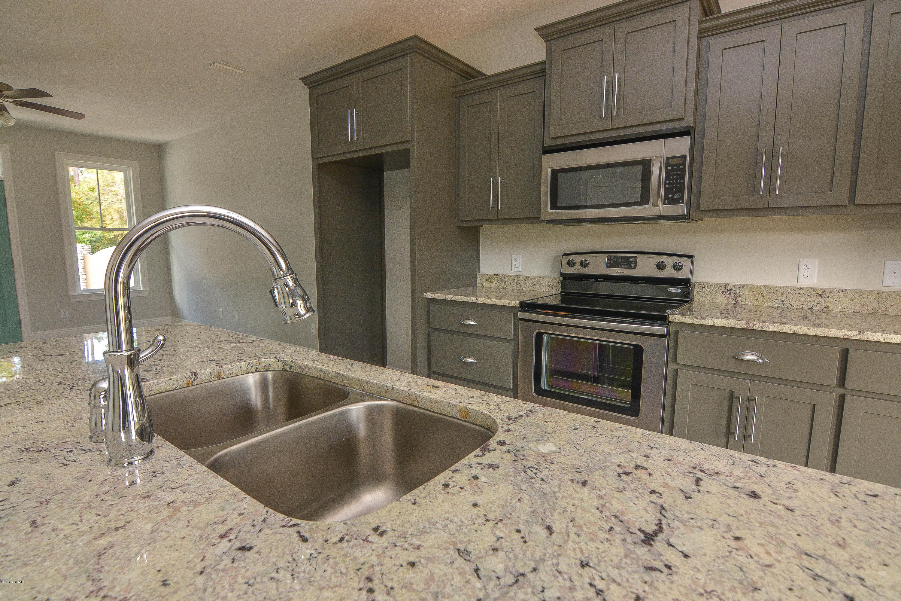 The Pines Of Lynn Haven - Residential