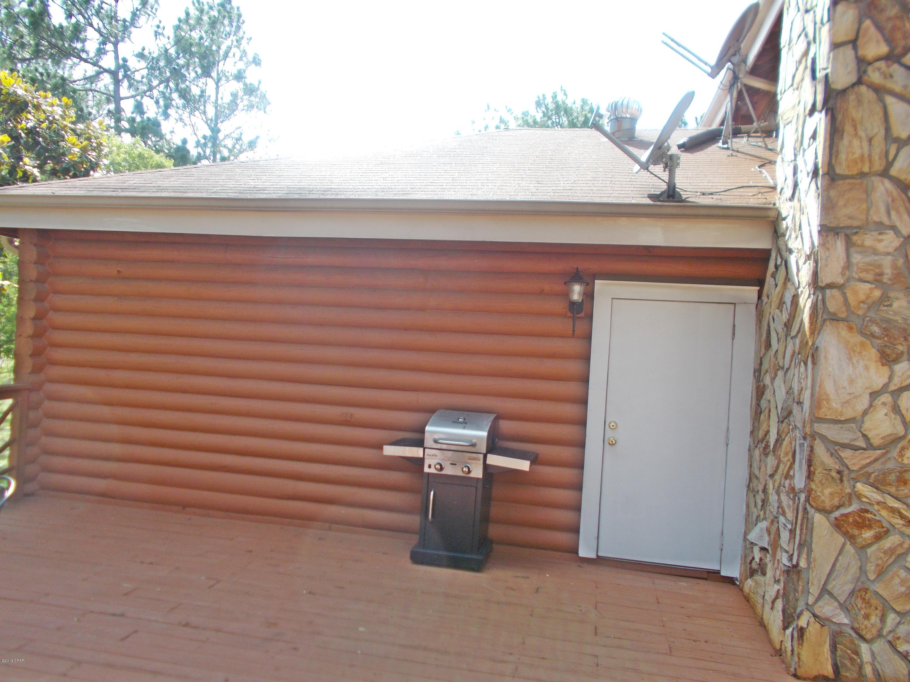 Compass Lake In The Hills - Residential