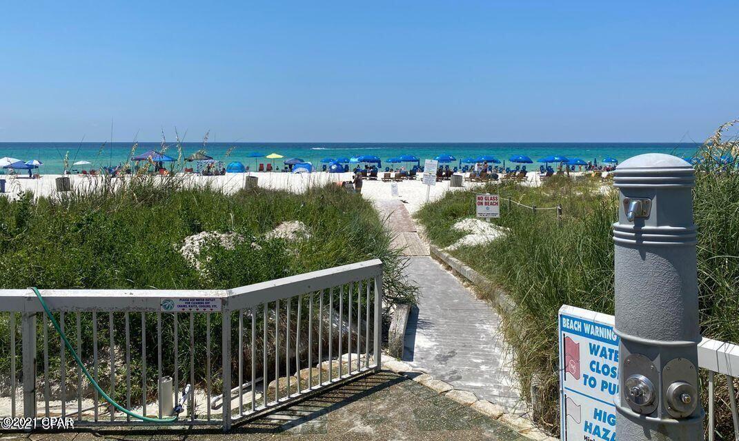 Forest Hills Tennis Villas - Residential