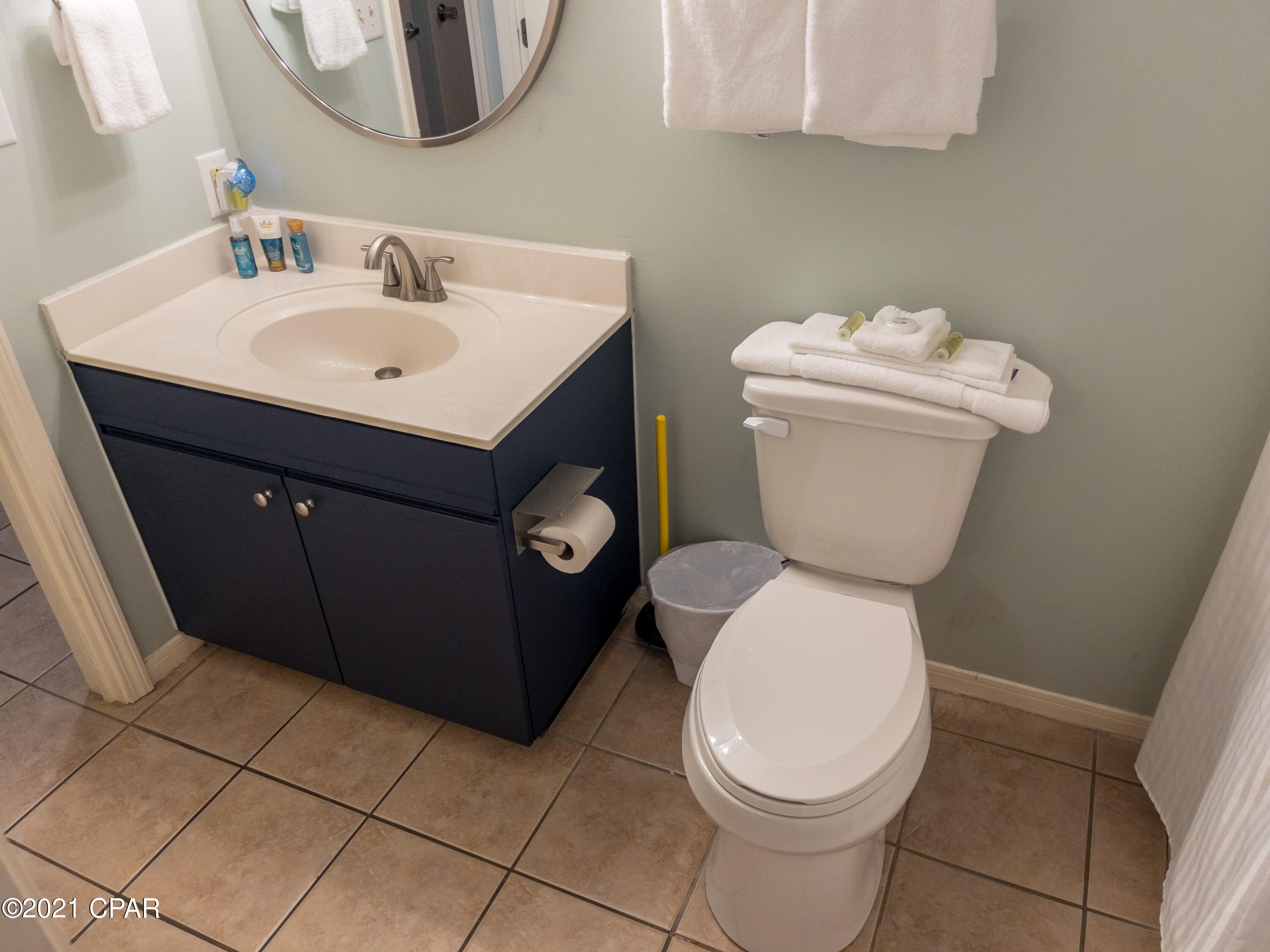 Forest Hills Tennis Villas - Residential