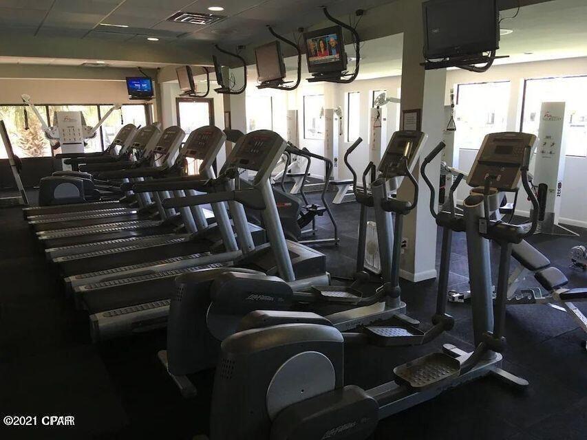 Forest Hills Tennis Villas - Residential